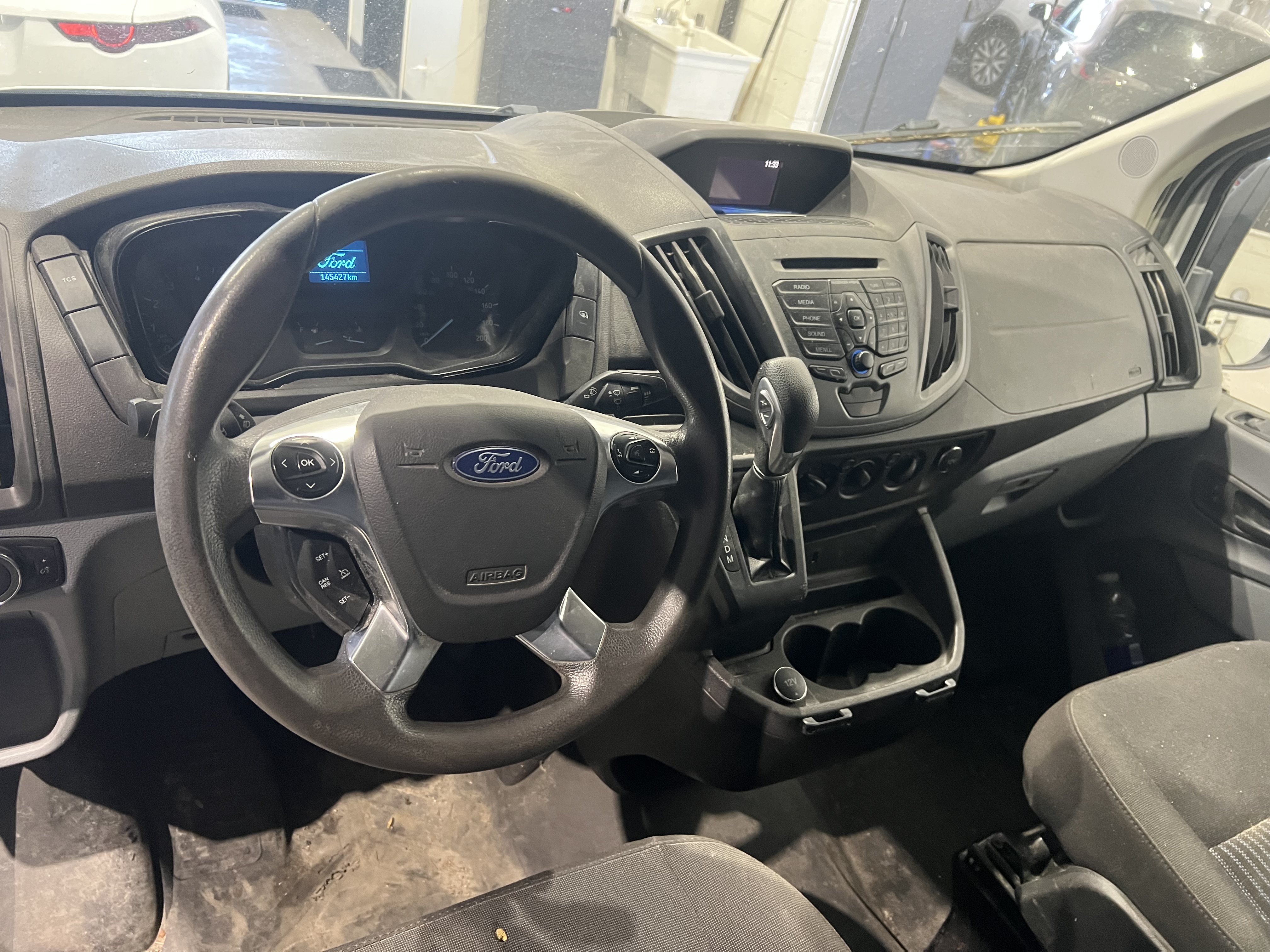 FORD TRANSIT VAN 2019 - 7