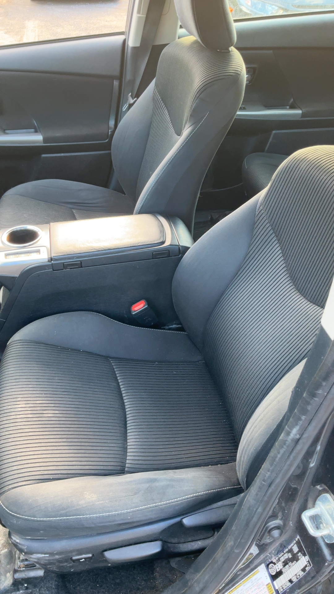 2018 Toyota Prius v