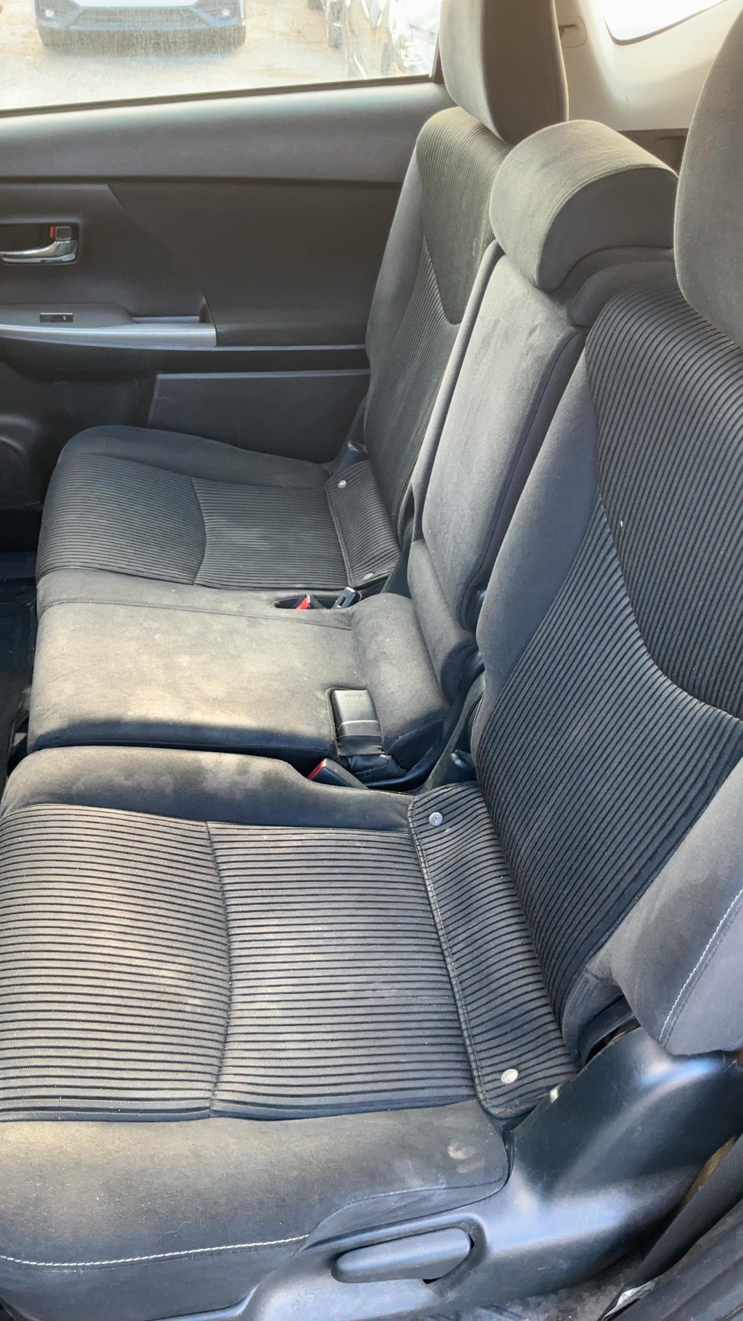 2018 Toyota Prius v