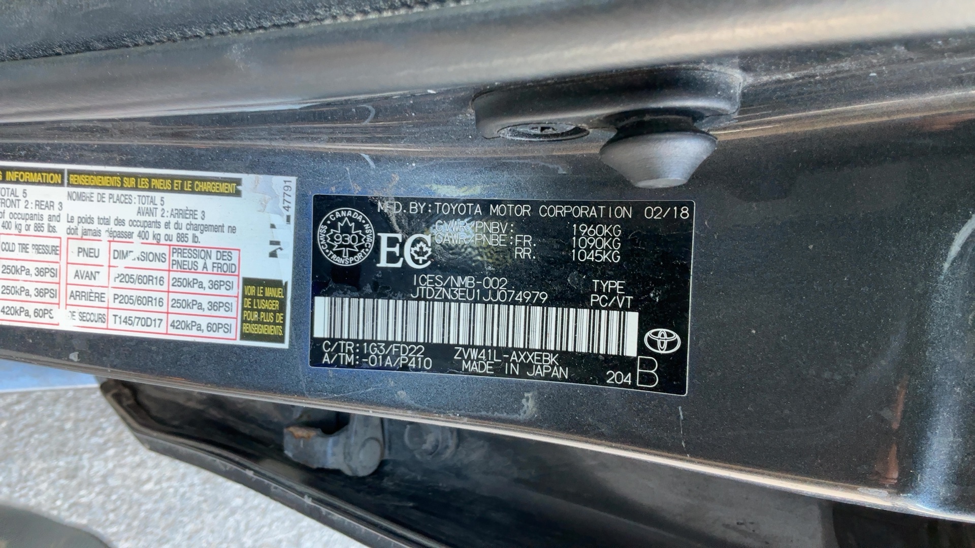 2018 Toyota Prius v