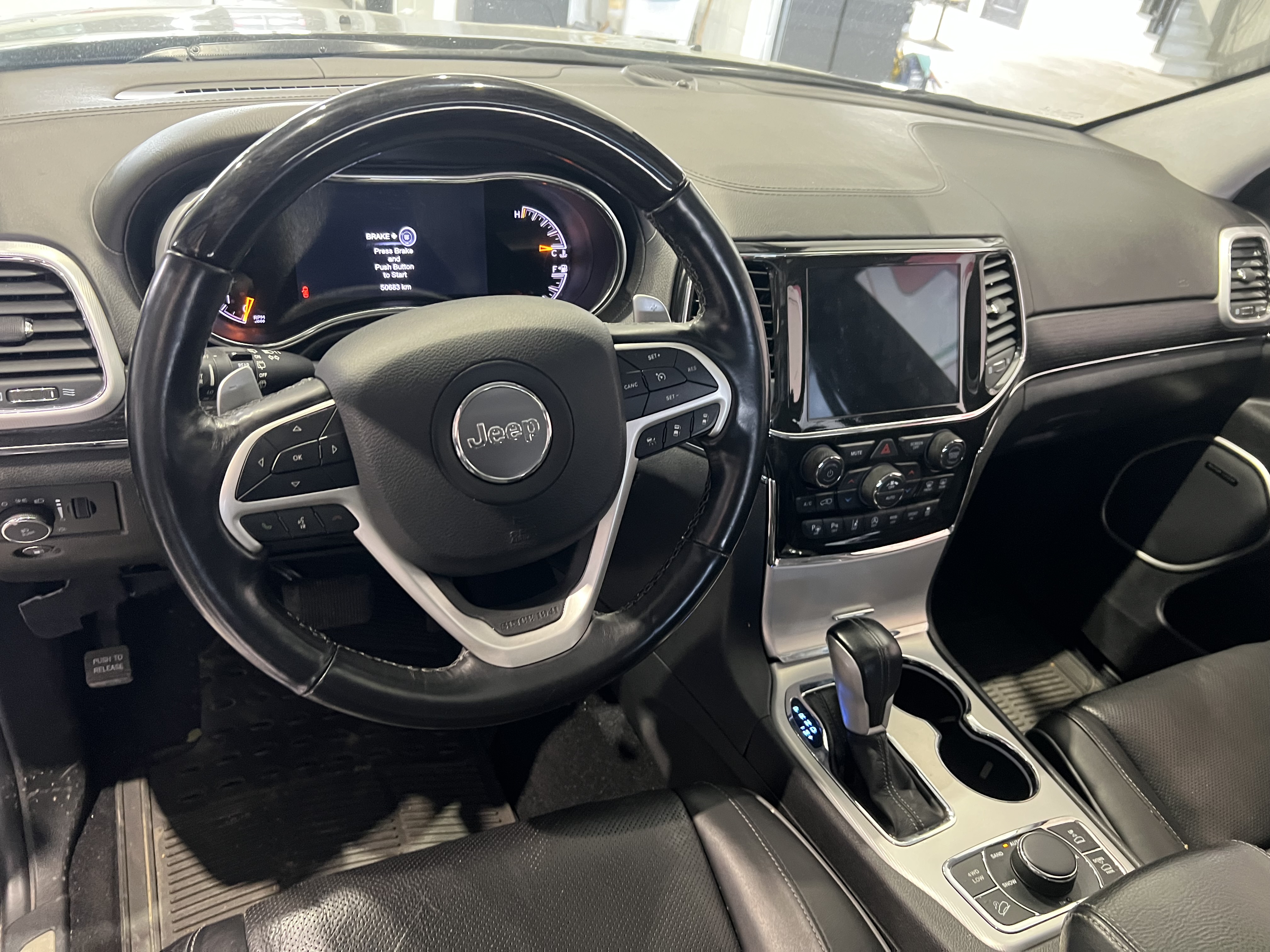 2021 Jeep Grand Cherokee Summit