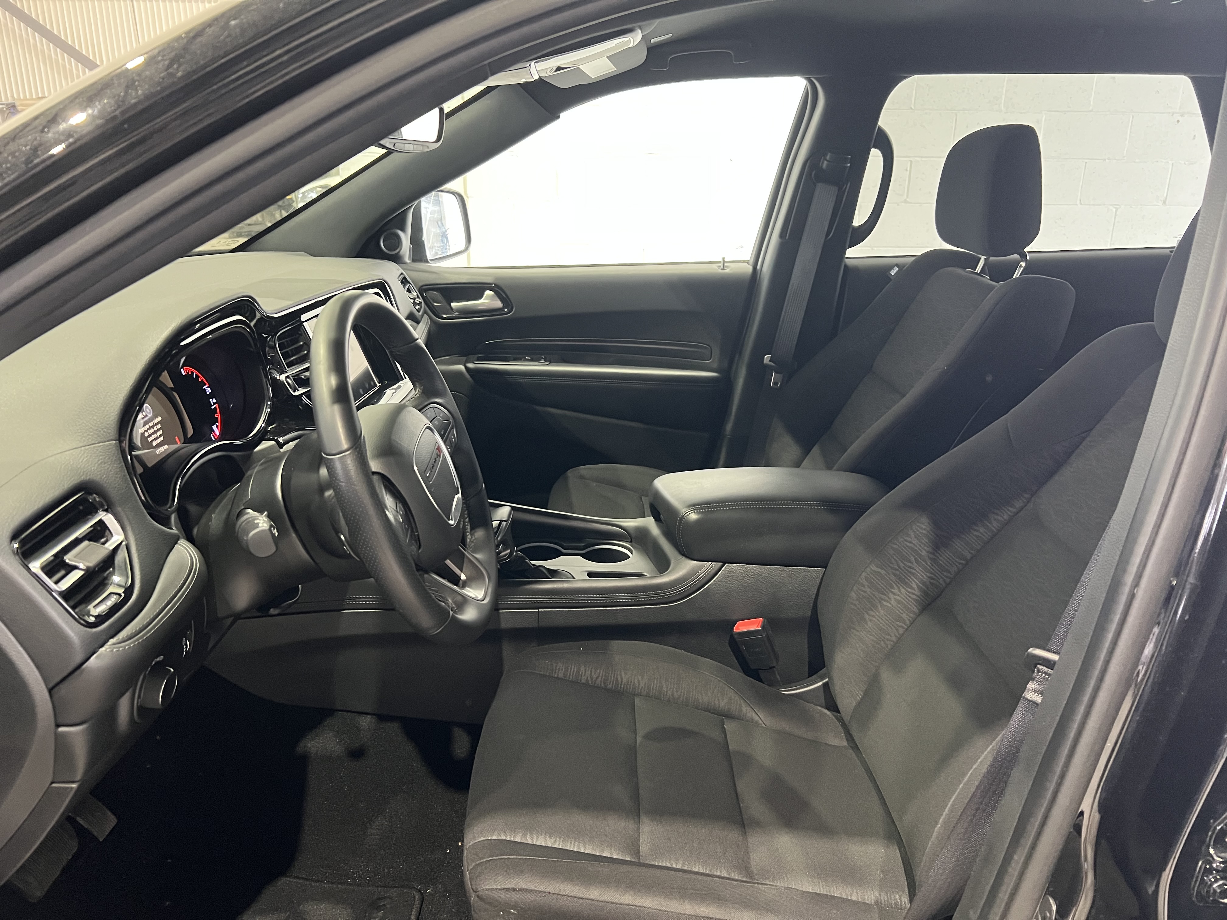 DODGE DURANGO 2023 - 6