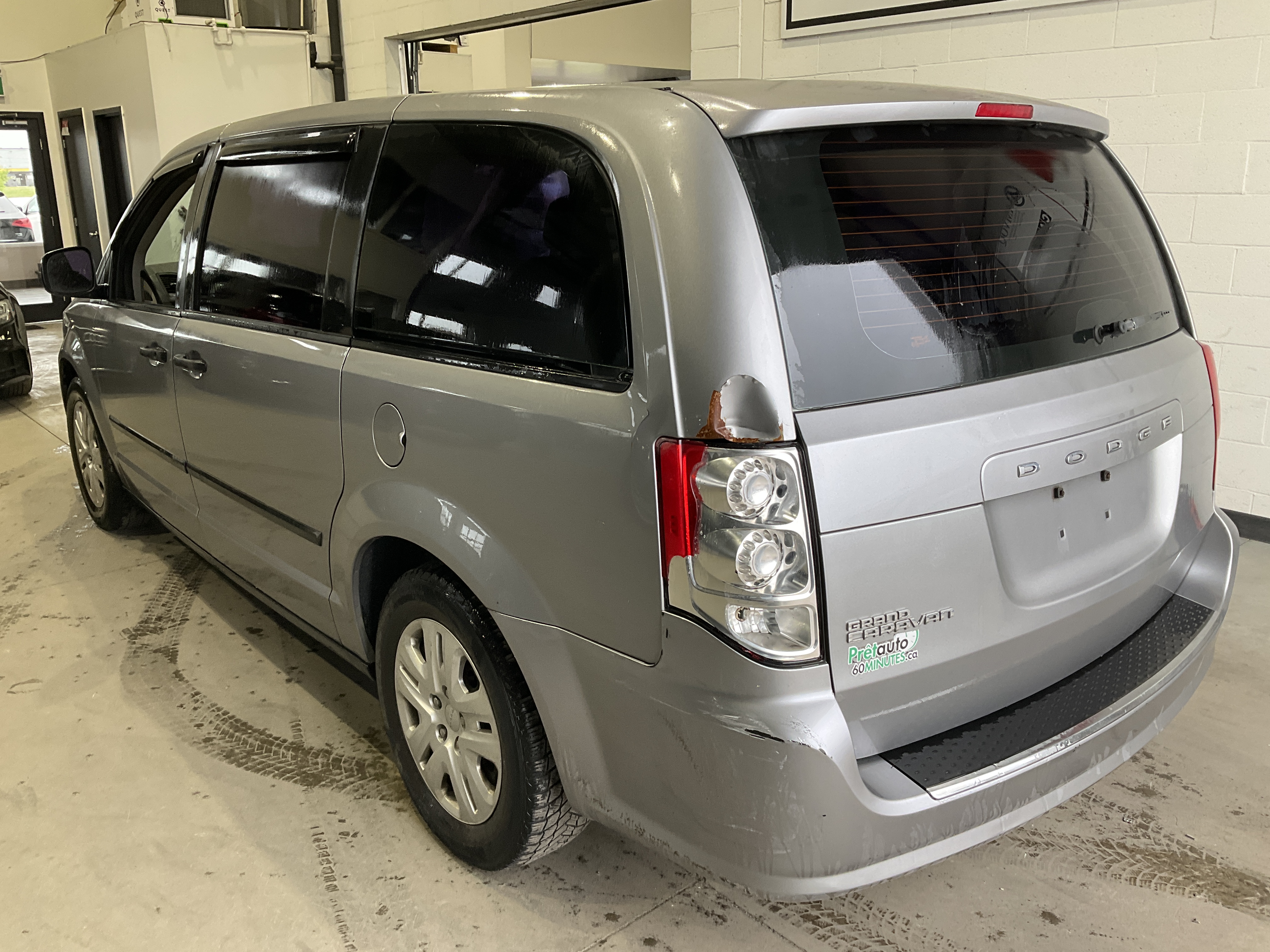 DODGE GRAND CARAVAN 2016 - 3