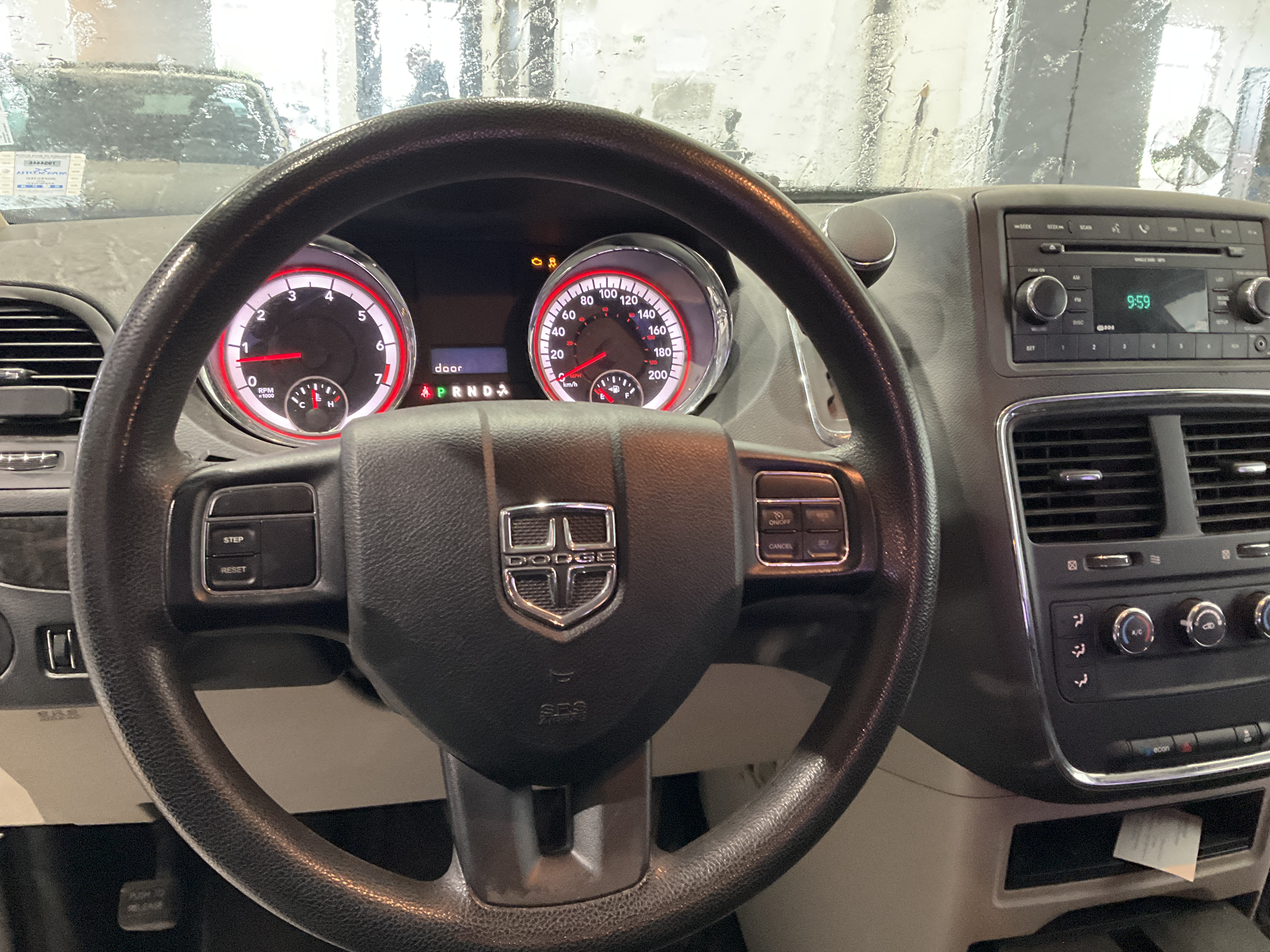 DODGE GRAND CARAVAN 2016 - 7