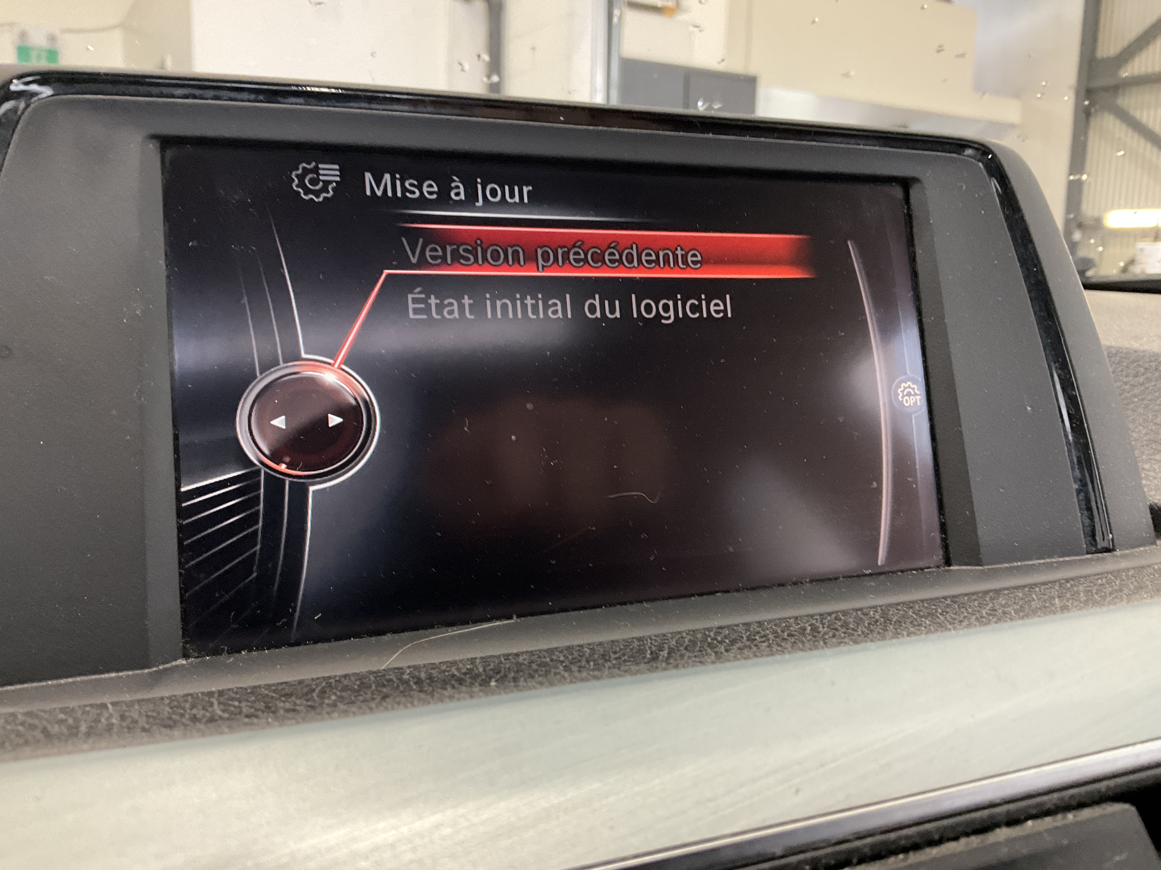 BMW 3 SERIES 2016 - 11