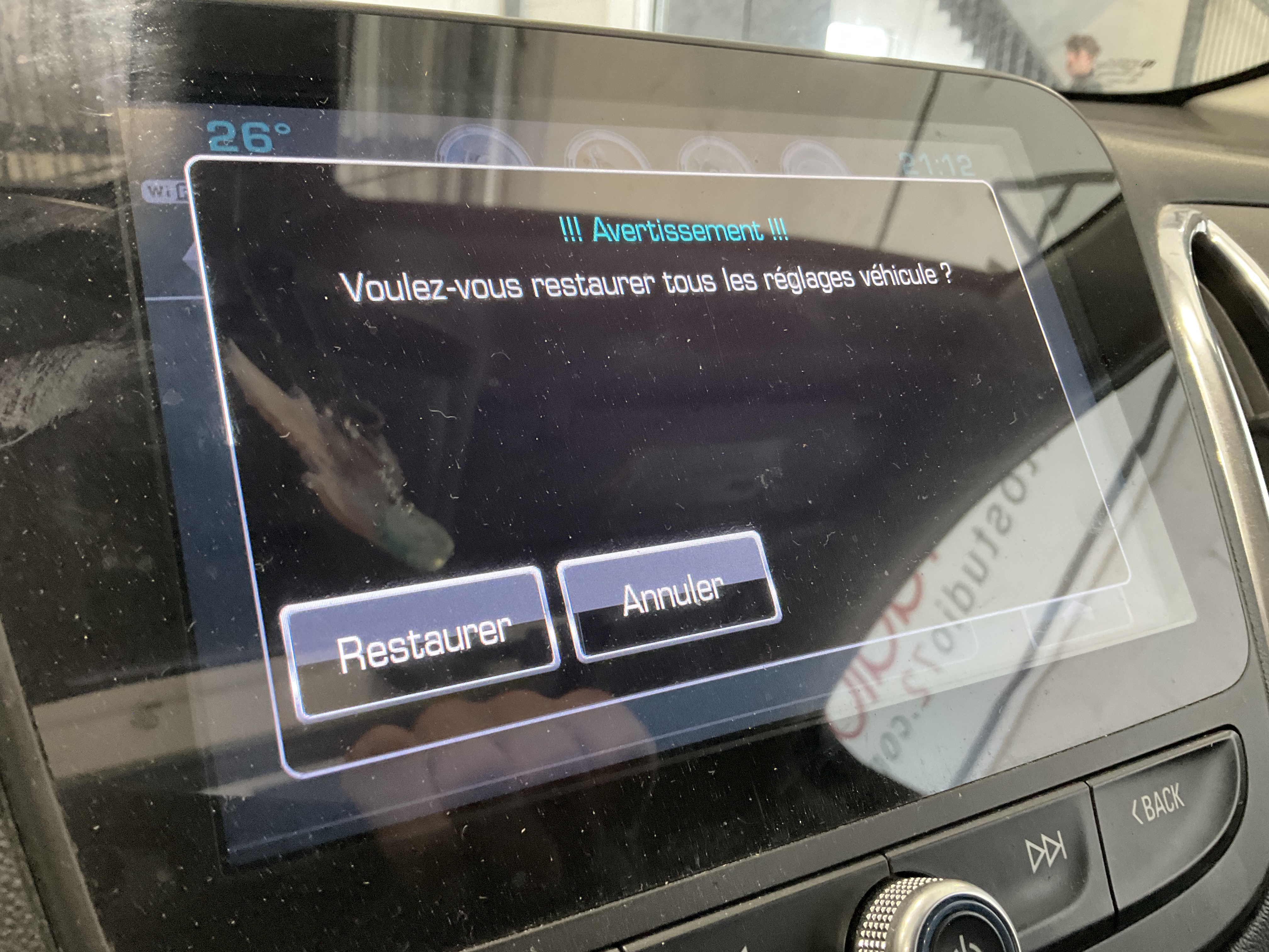 CHEVROLET EQUINOX 2018 - 11
