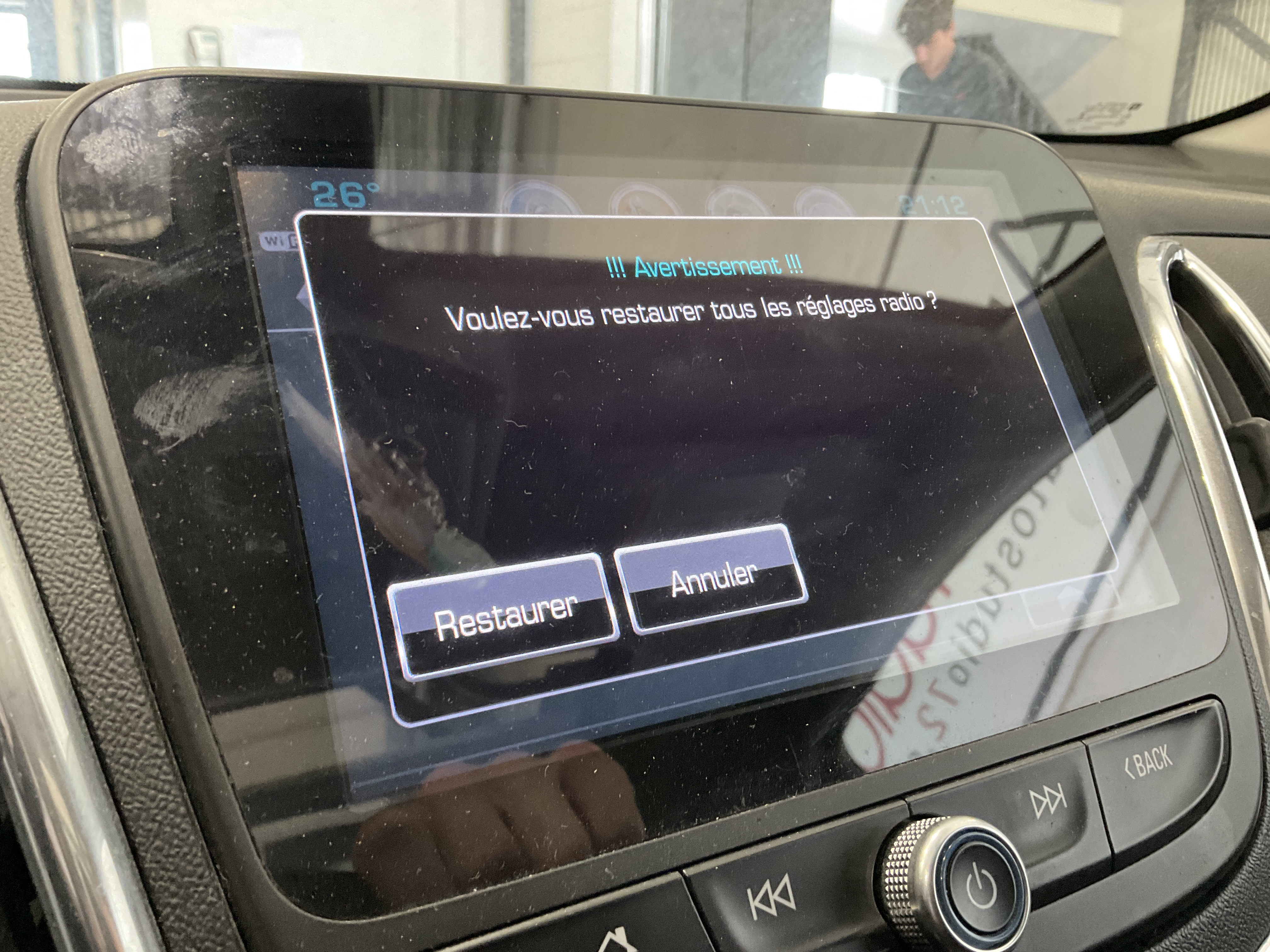 CHEVROLET EQUINOX 2018 - 13