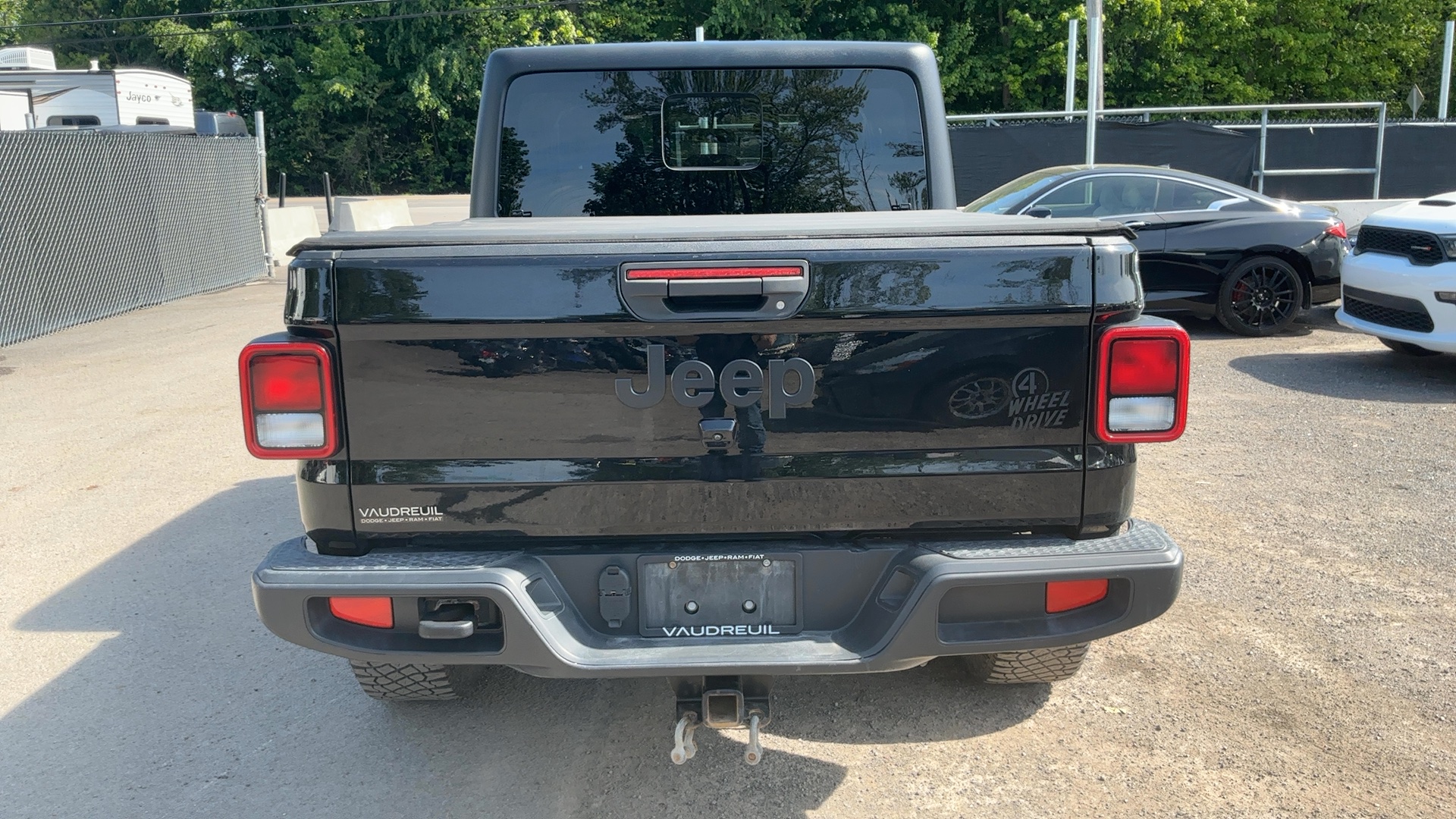 2022 Jeep Gladiator Willys