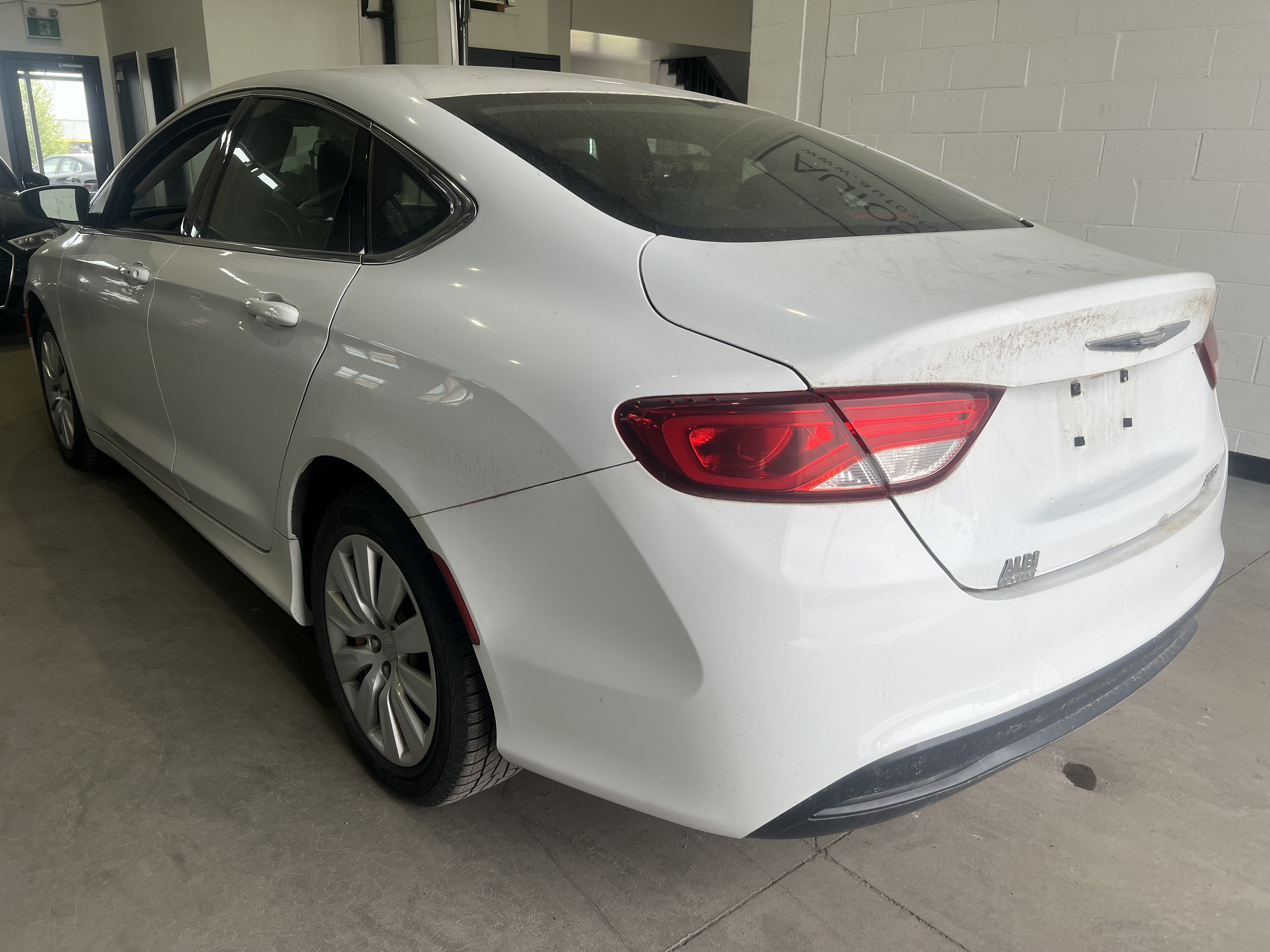 CHRYSLER 200 2016 - 3