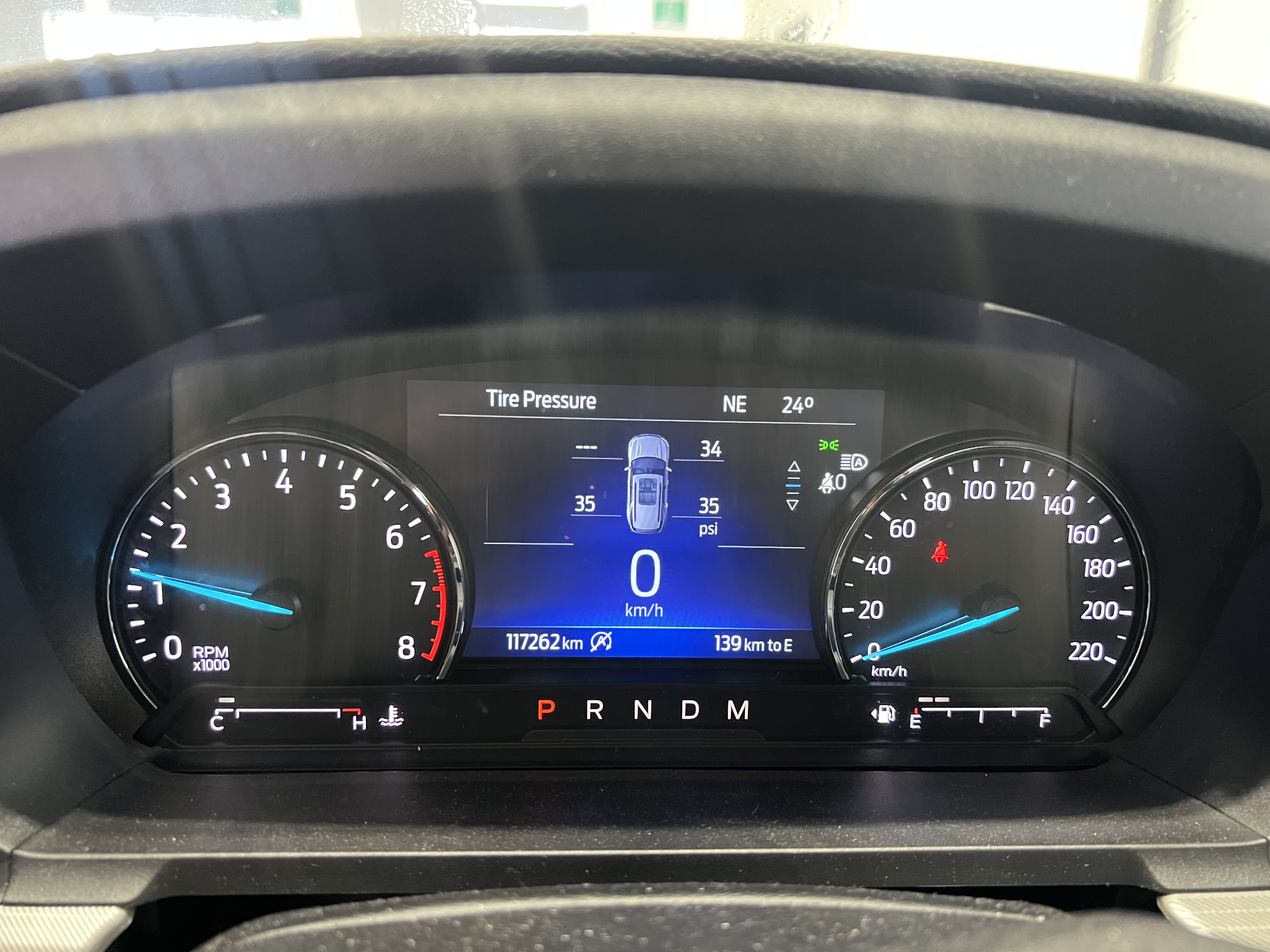 FORD EXPLORER 2020 - 10