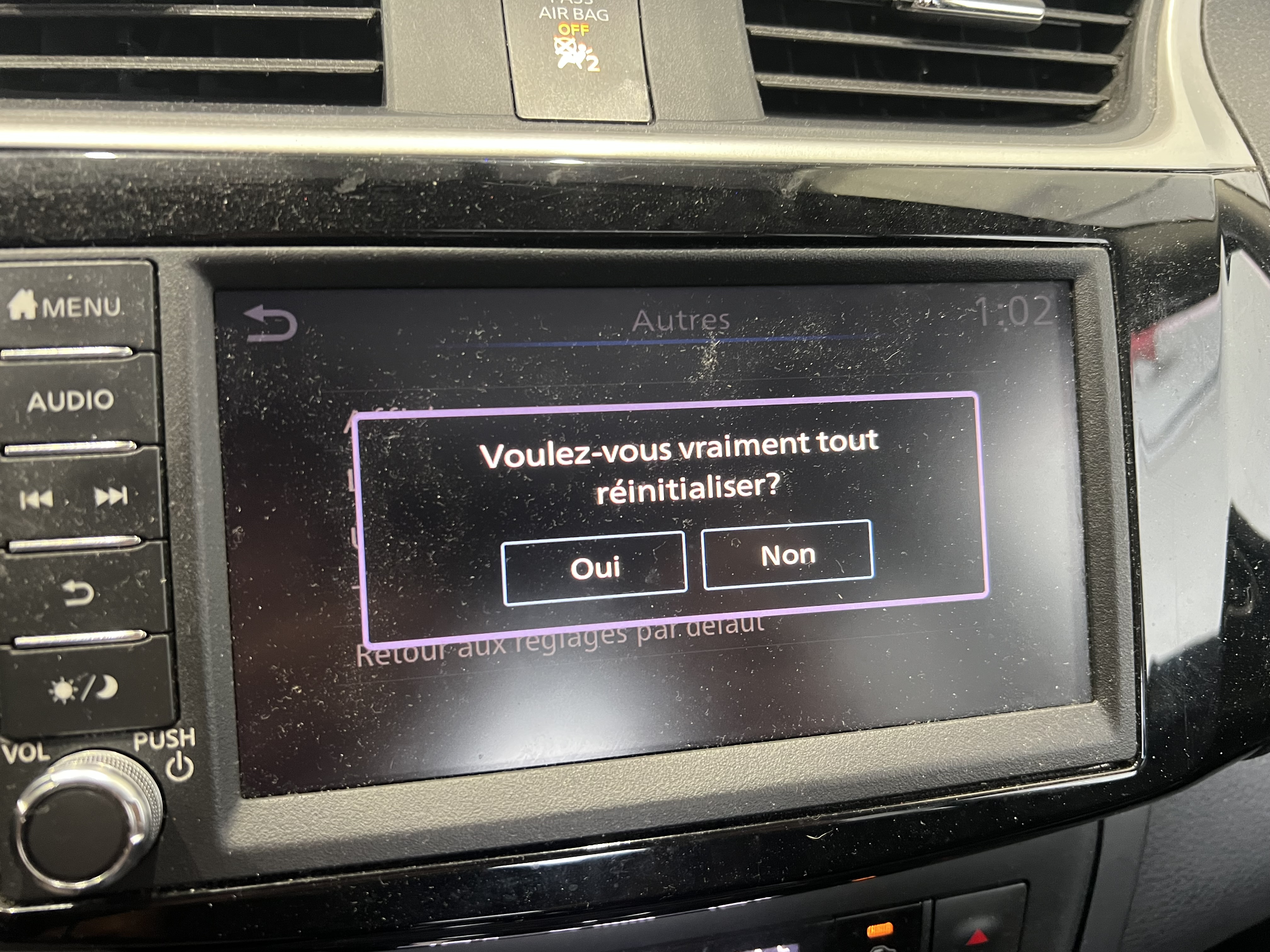 NISSAN SENTRA 2019 - 11