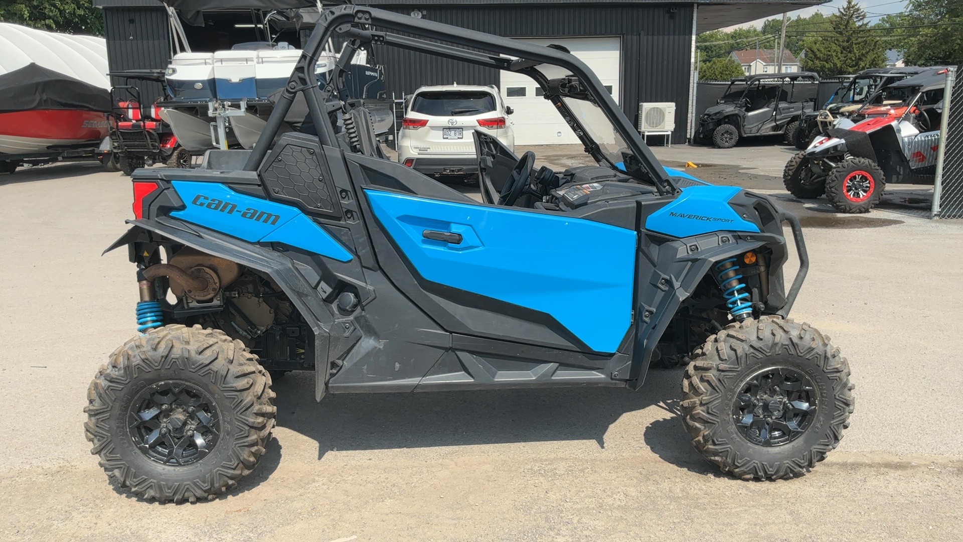 2022 CAN-AM Maverick
