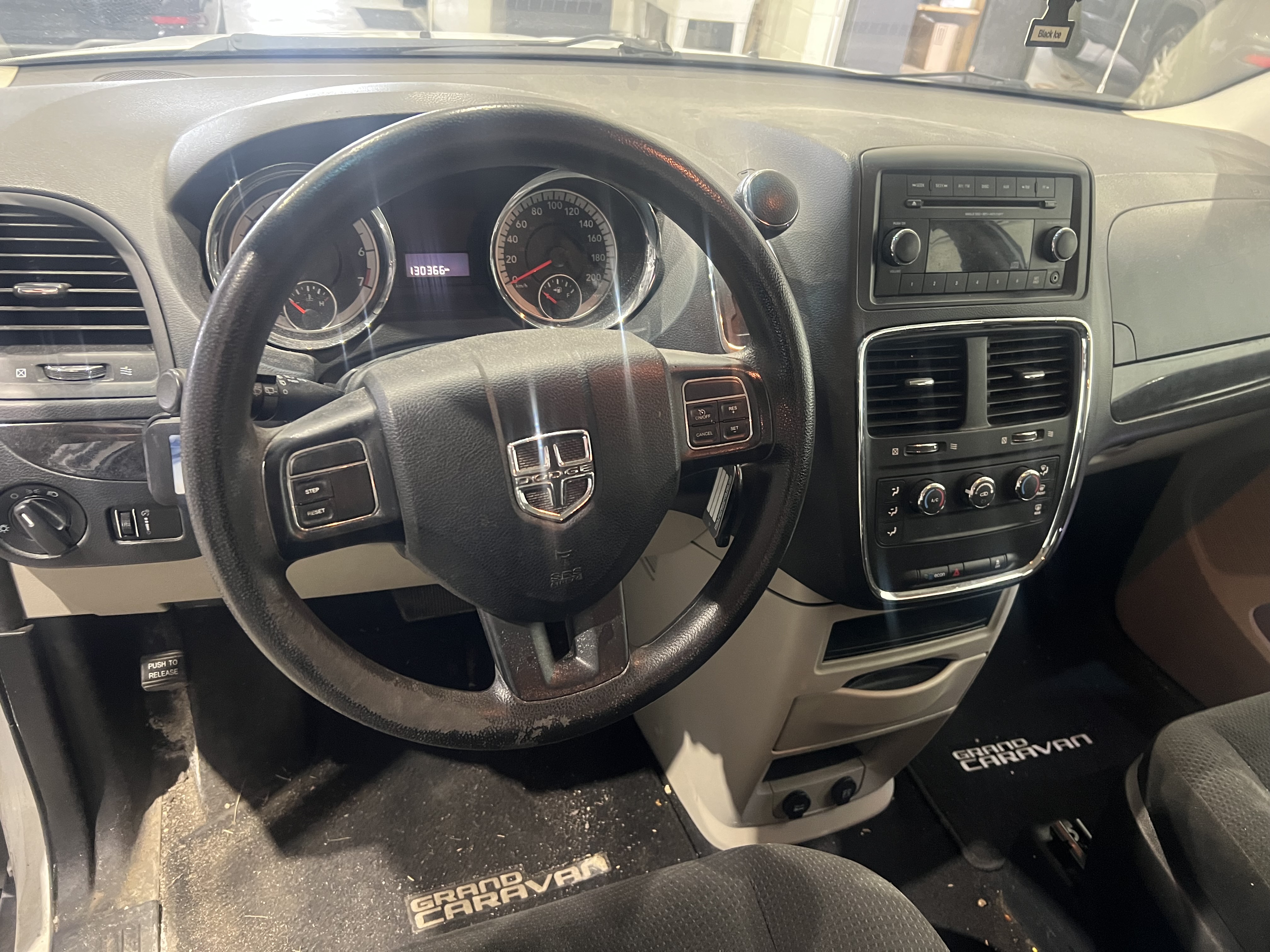 DODGE GRAND CARAVAN 2016 - 6