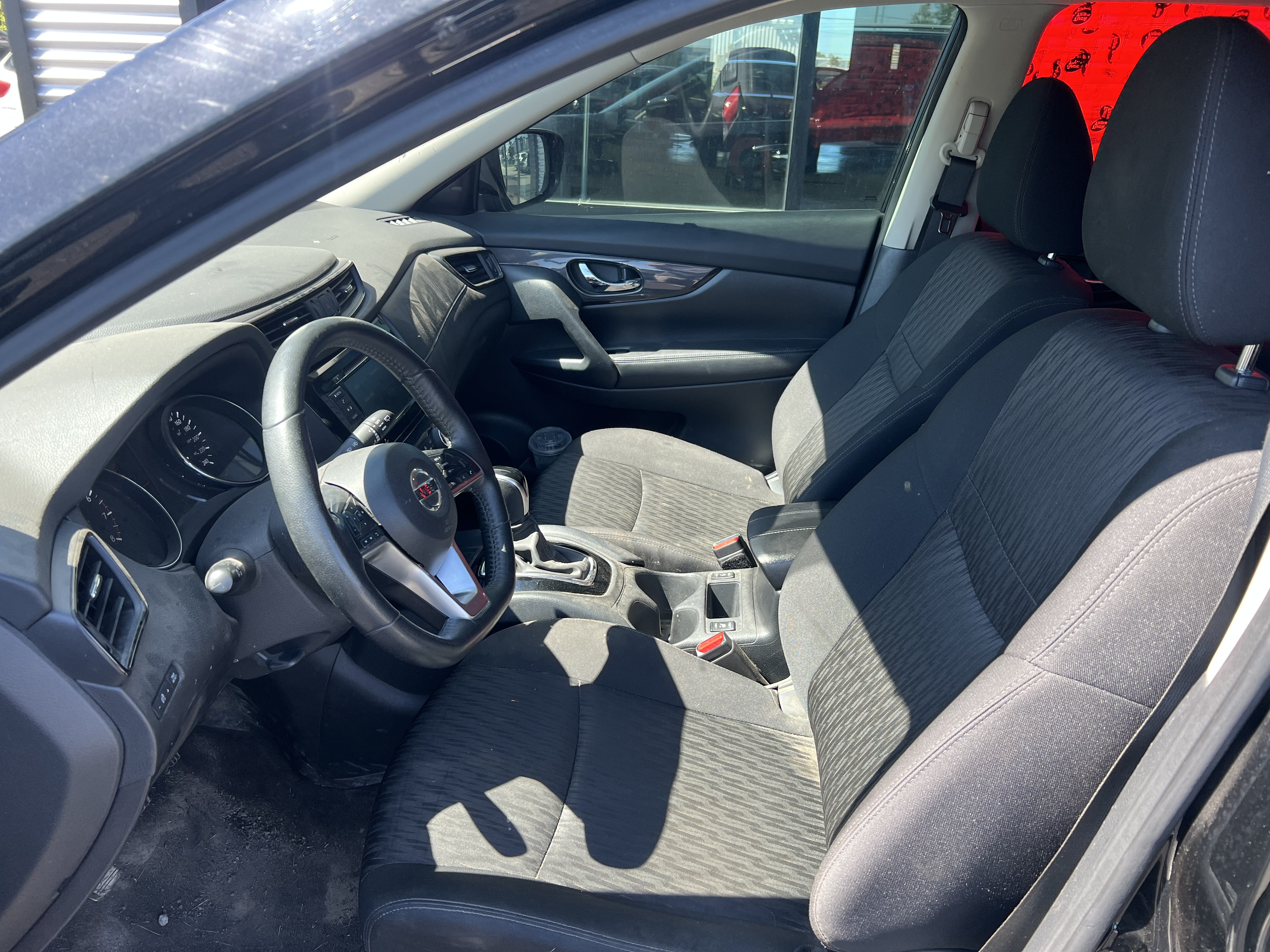 2020 Nissan Rogue
