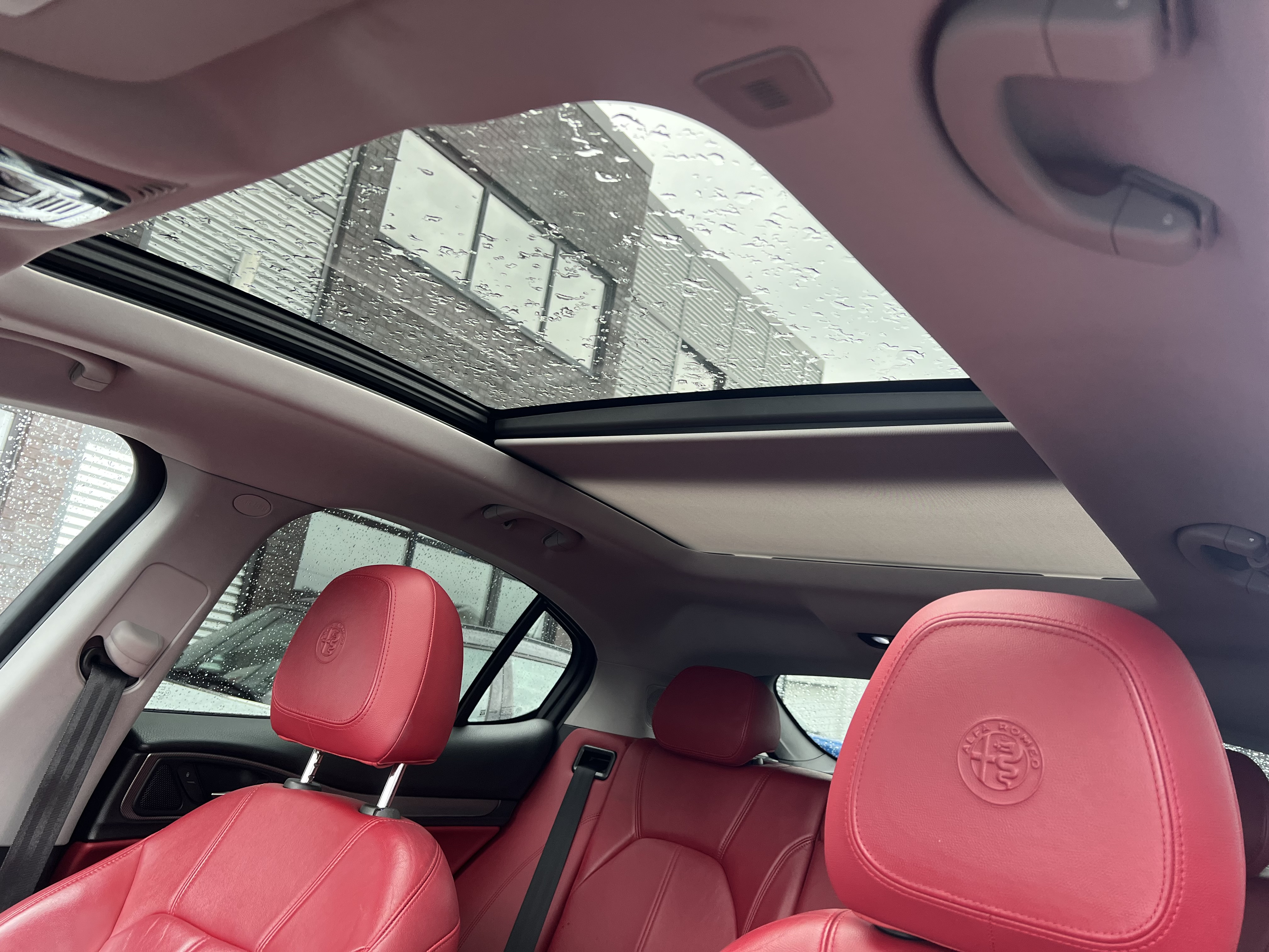 ALFA ROMEO STELVIO 2018 - 8