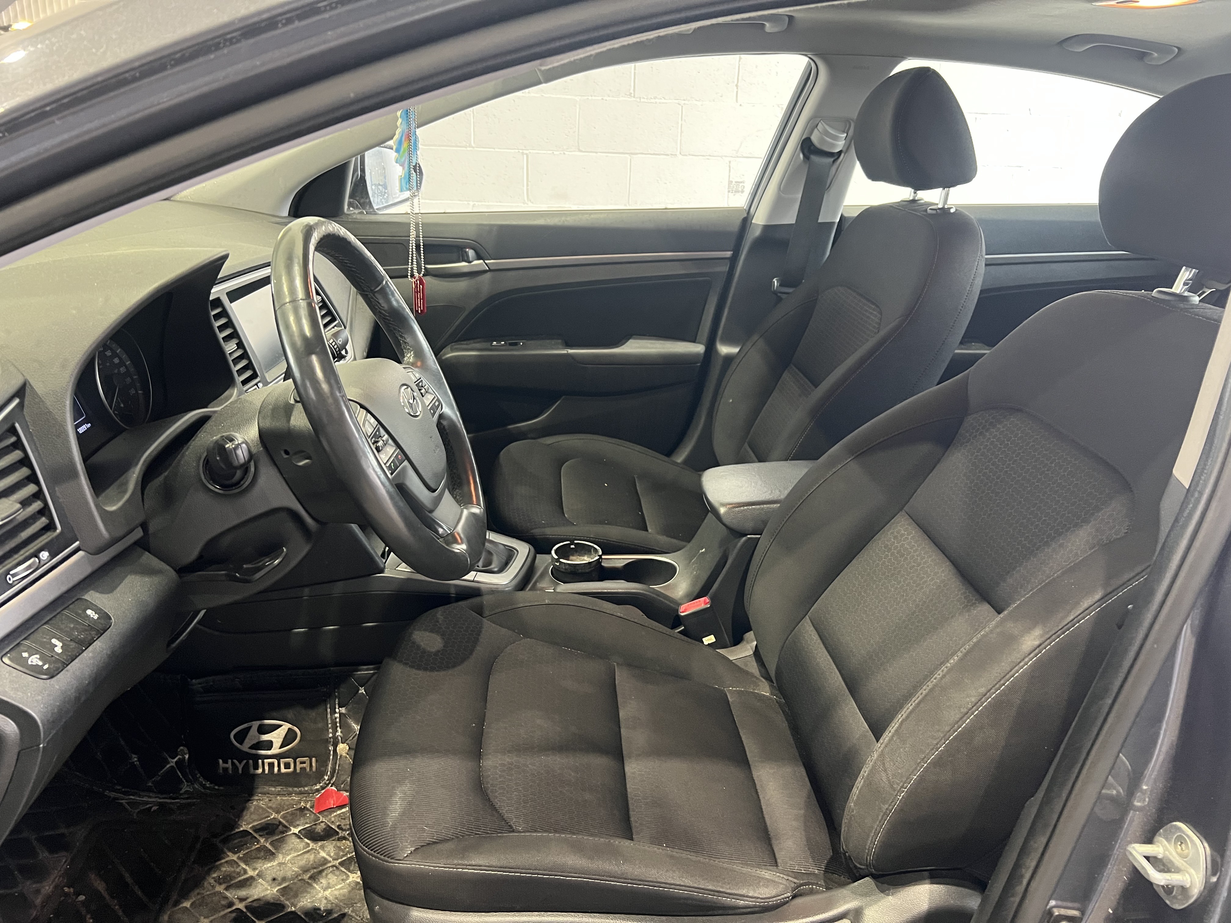 2017 Hyundai Elantra GLS