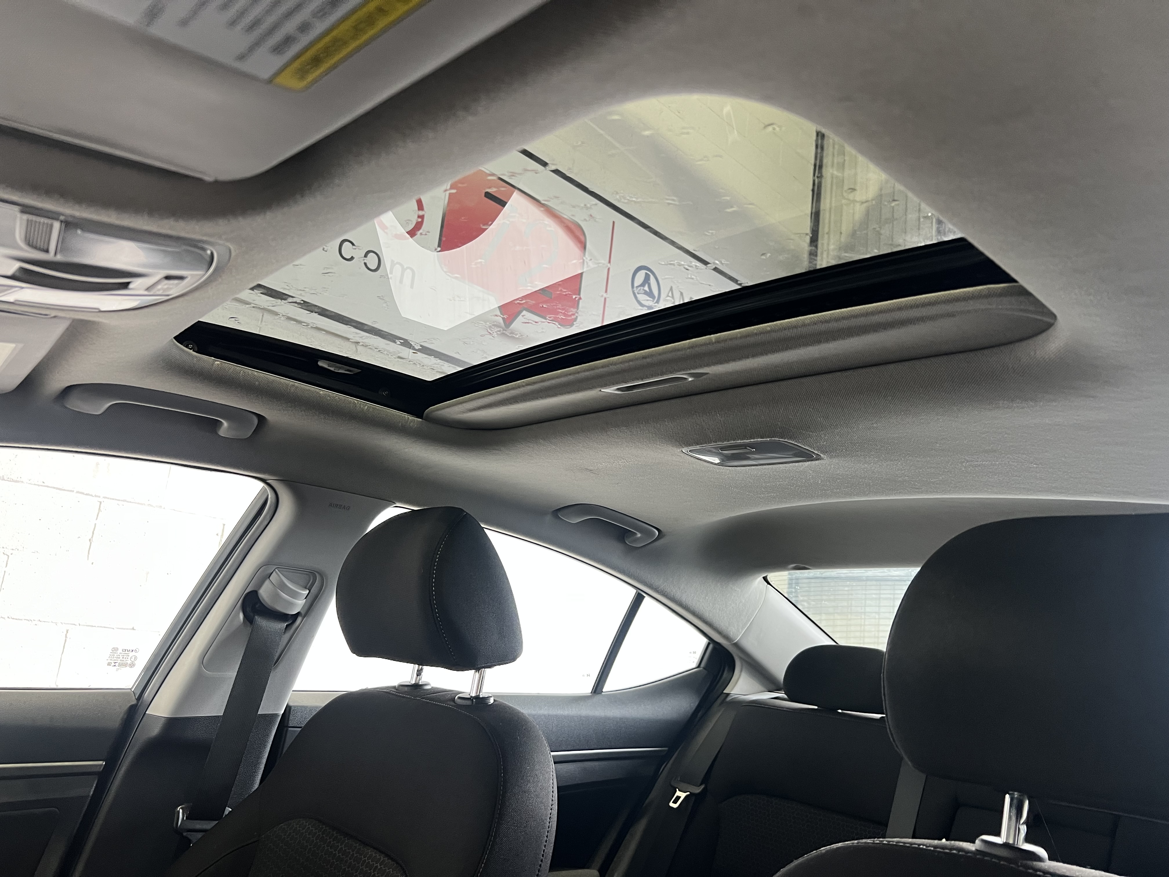 HYUNDAI ELANTRA 2017 - 11