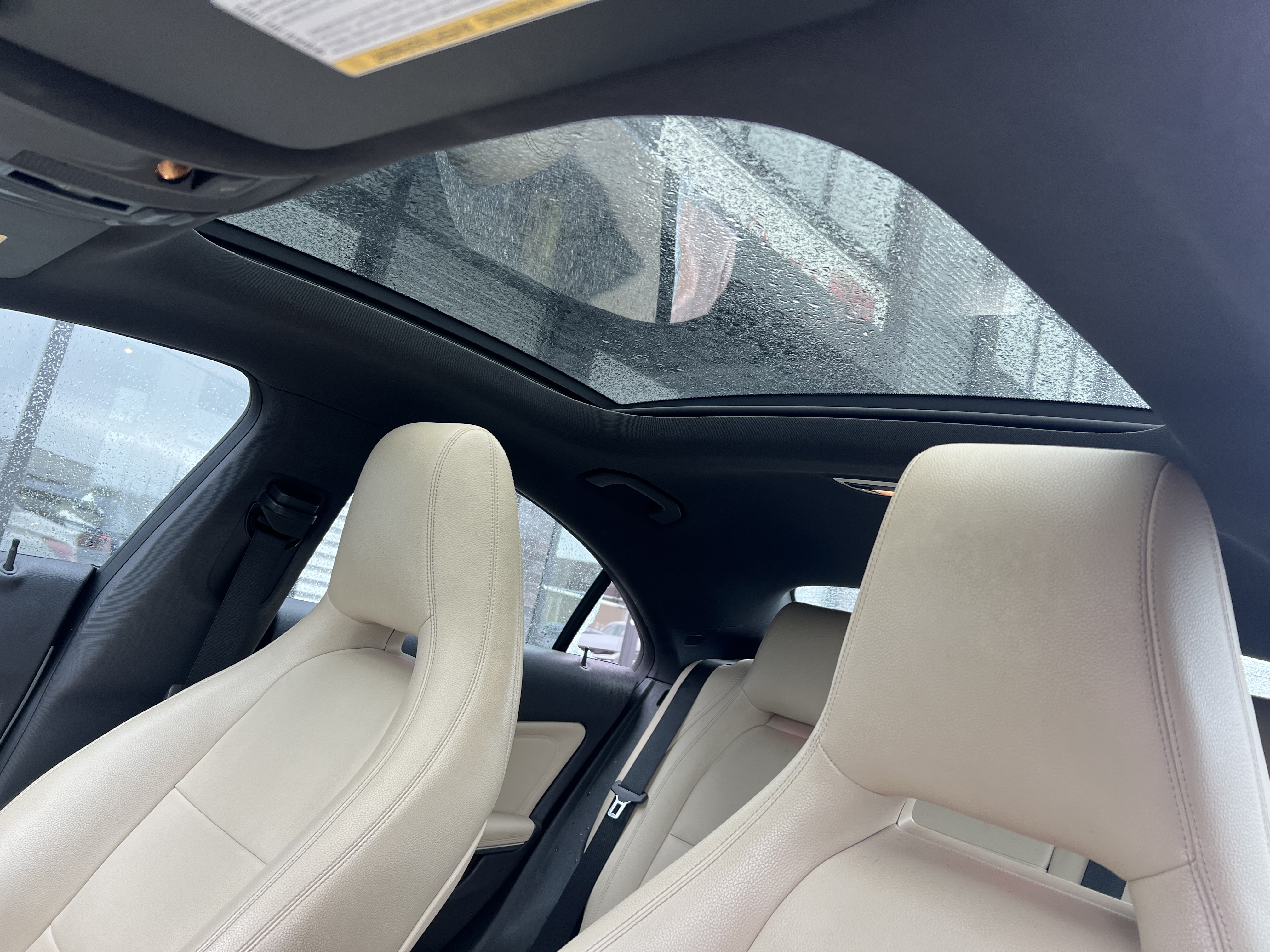 MERCEDES-BENZ CLA 2016 - 11