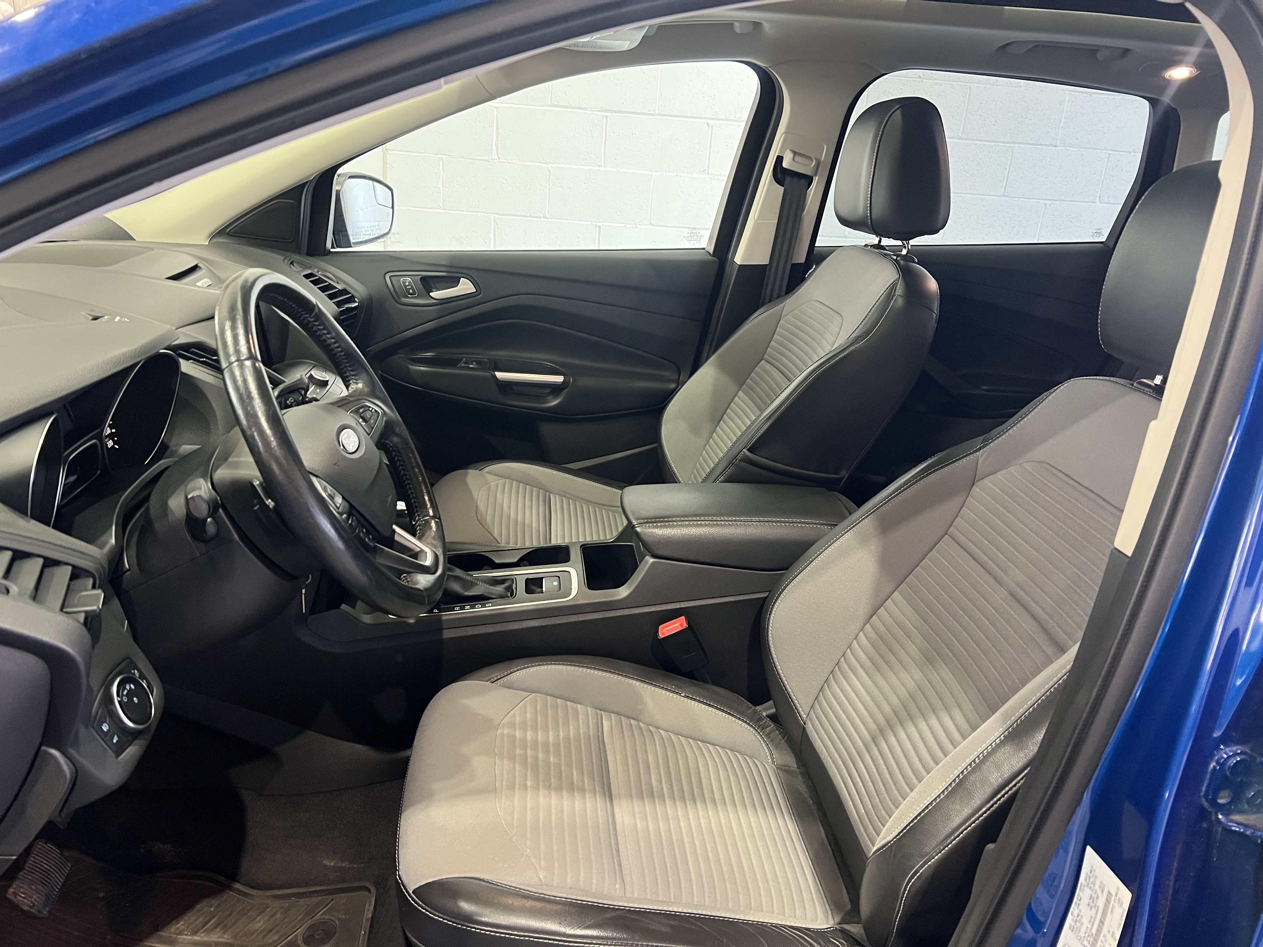 FORD ESCAPE 2017 - 6