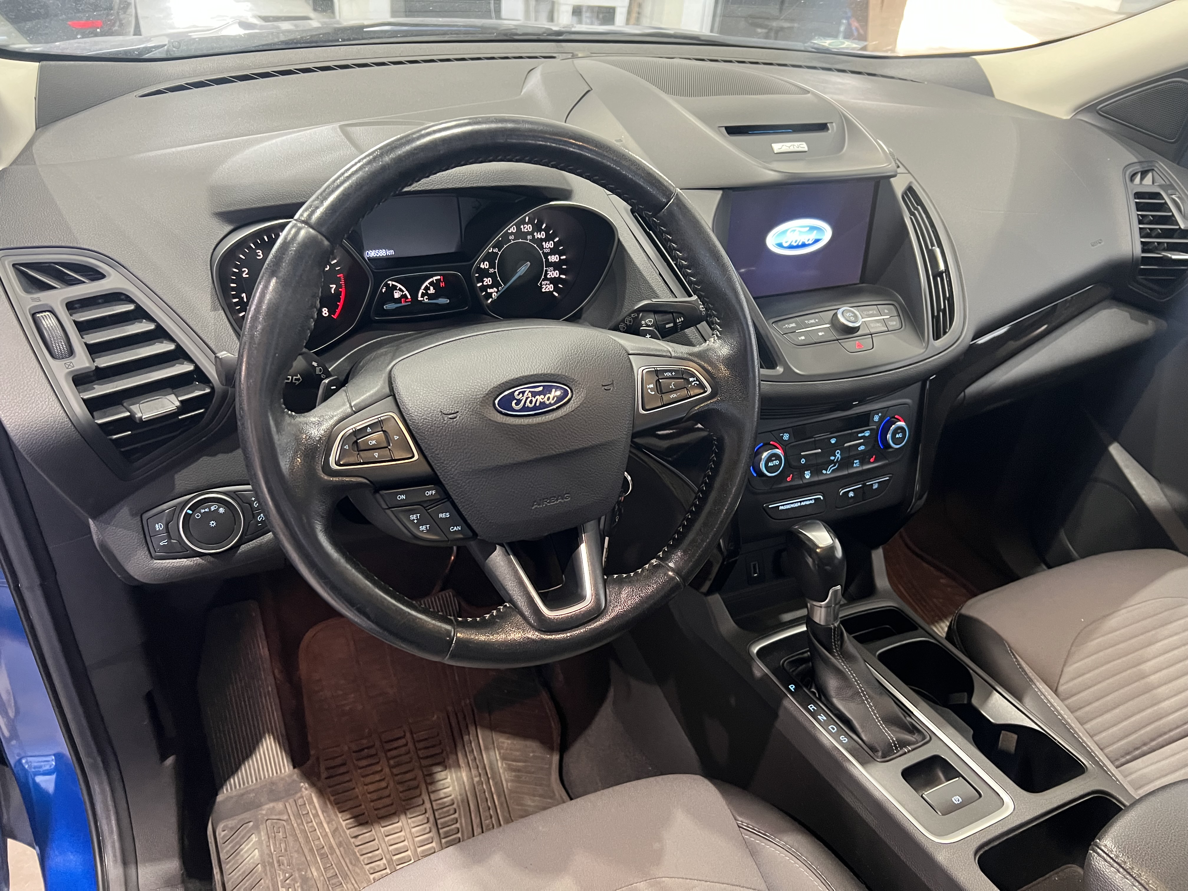 FORD ESCAPE 2017 - 7