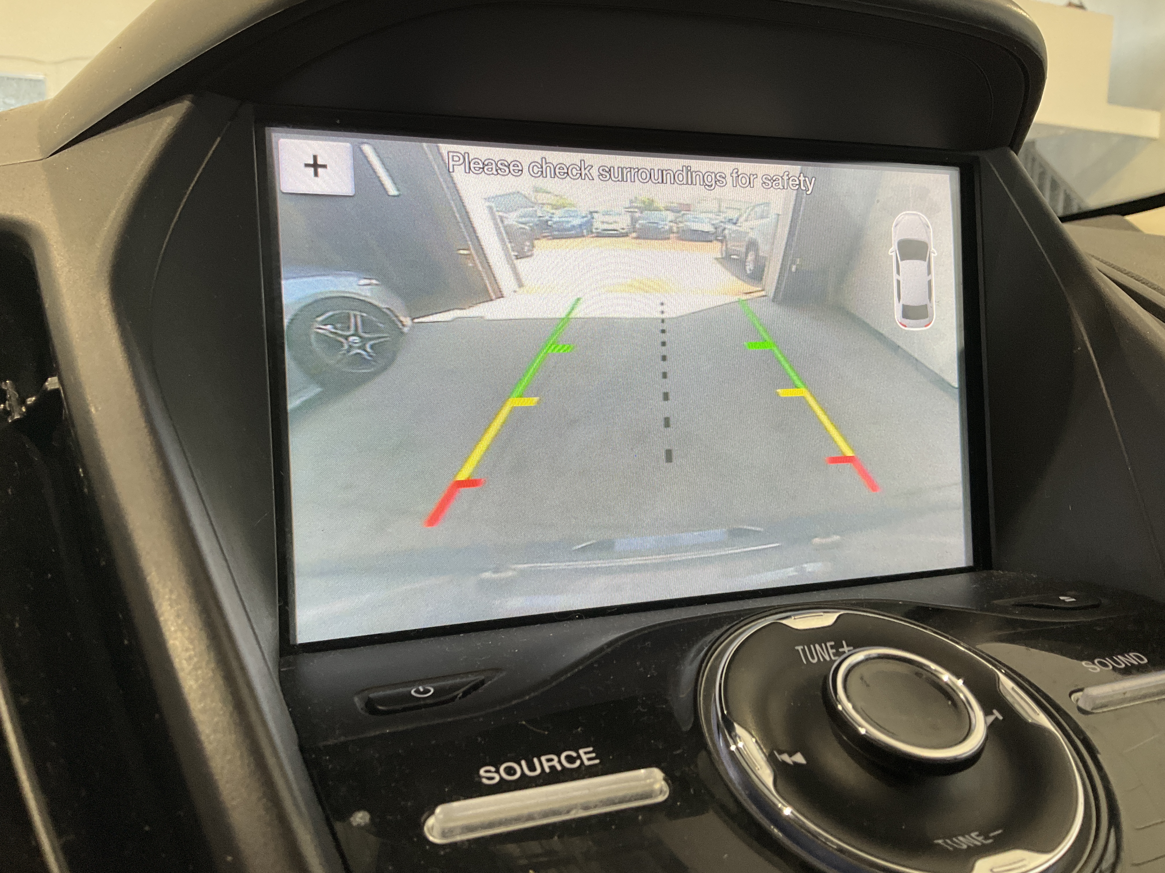 FORD ESCAPE 2018 - 10