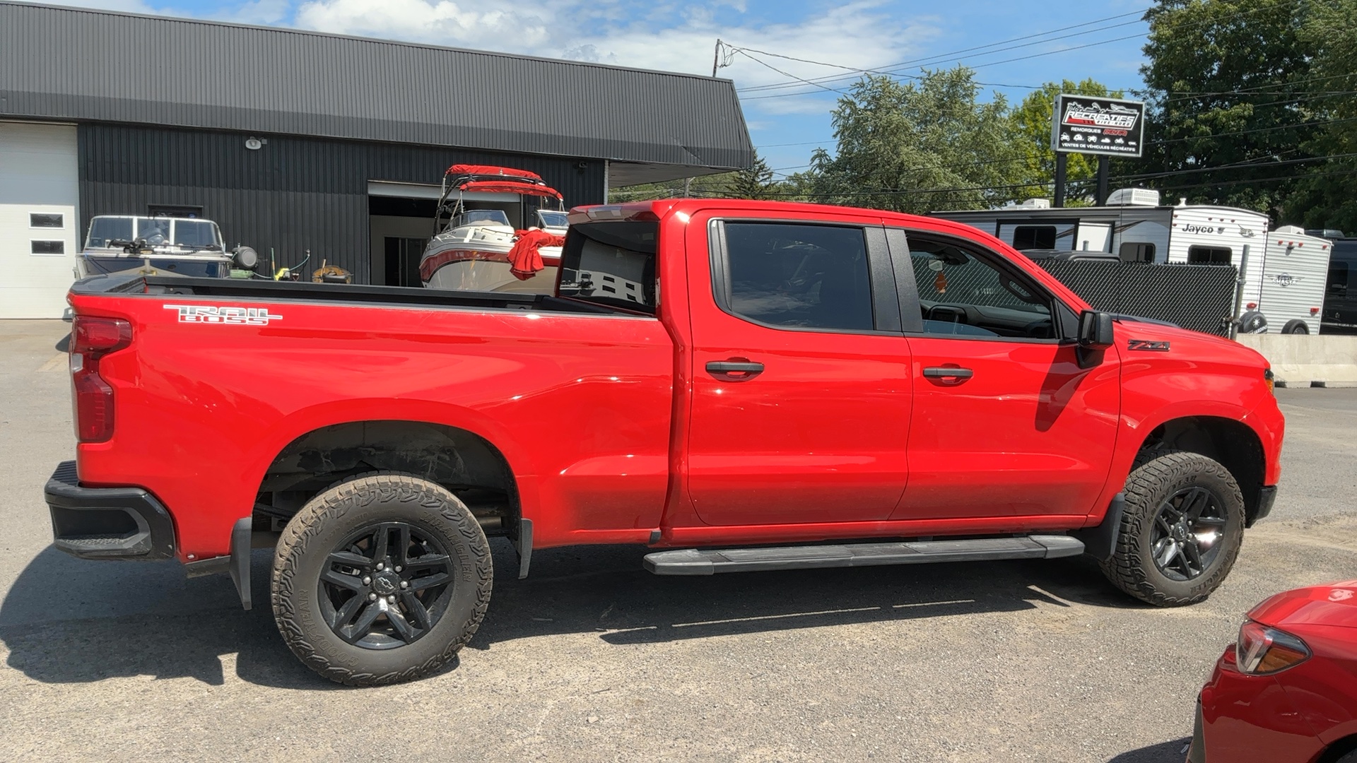 2025 Chevrolet Silverado 1500 Custom Trail Boss