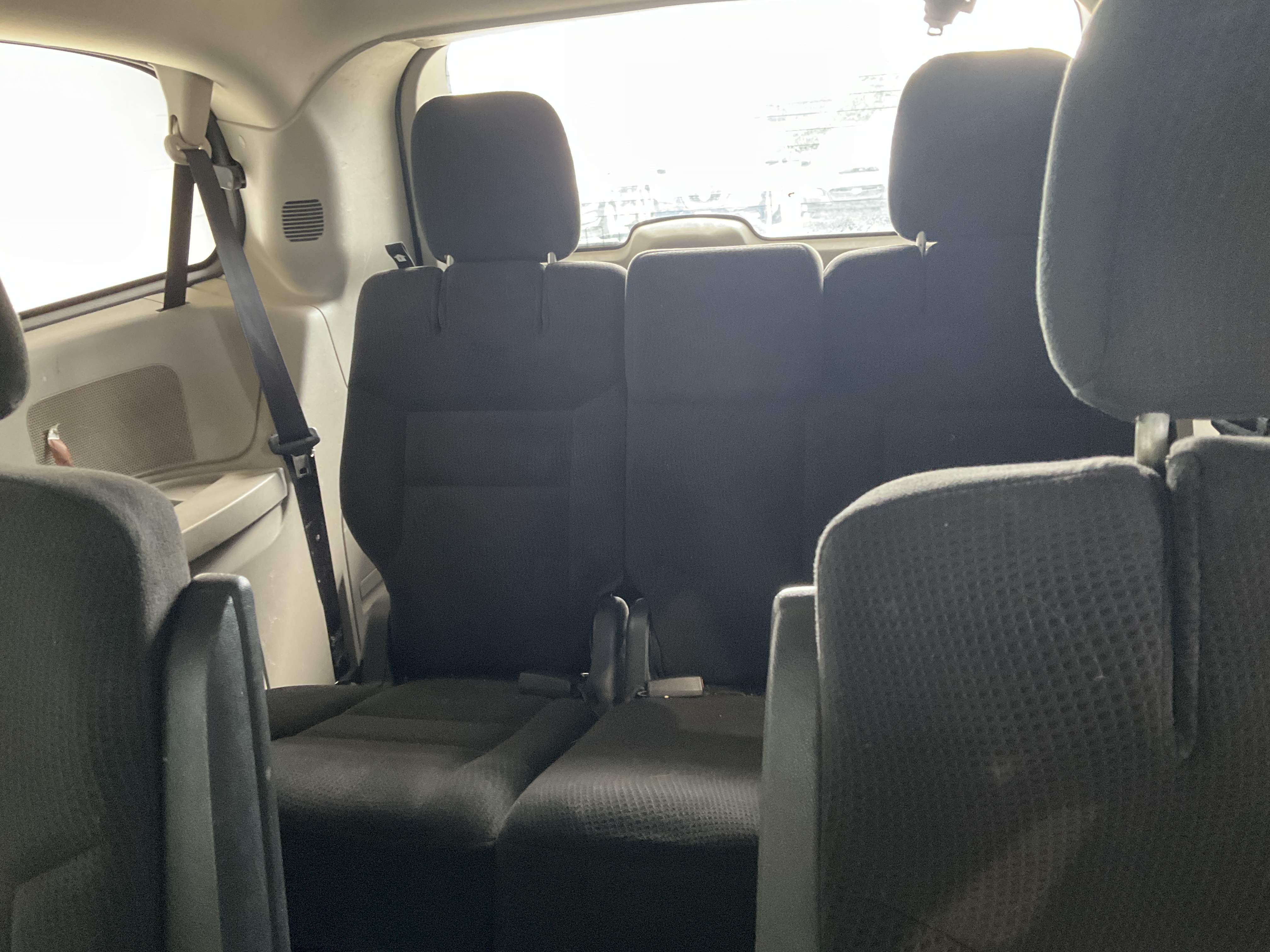 DODGE GRAND CARAVAN 2016 - 8