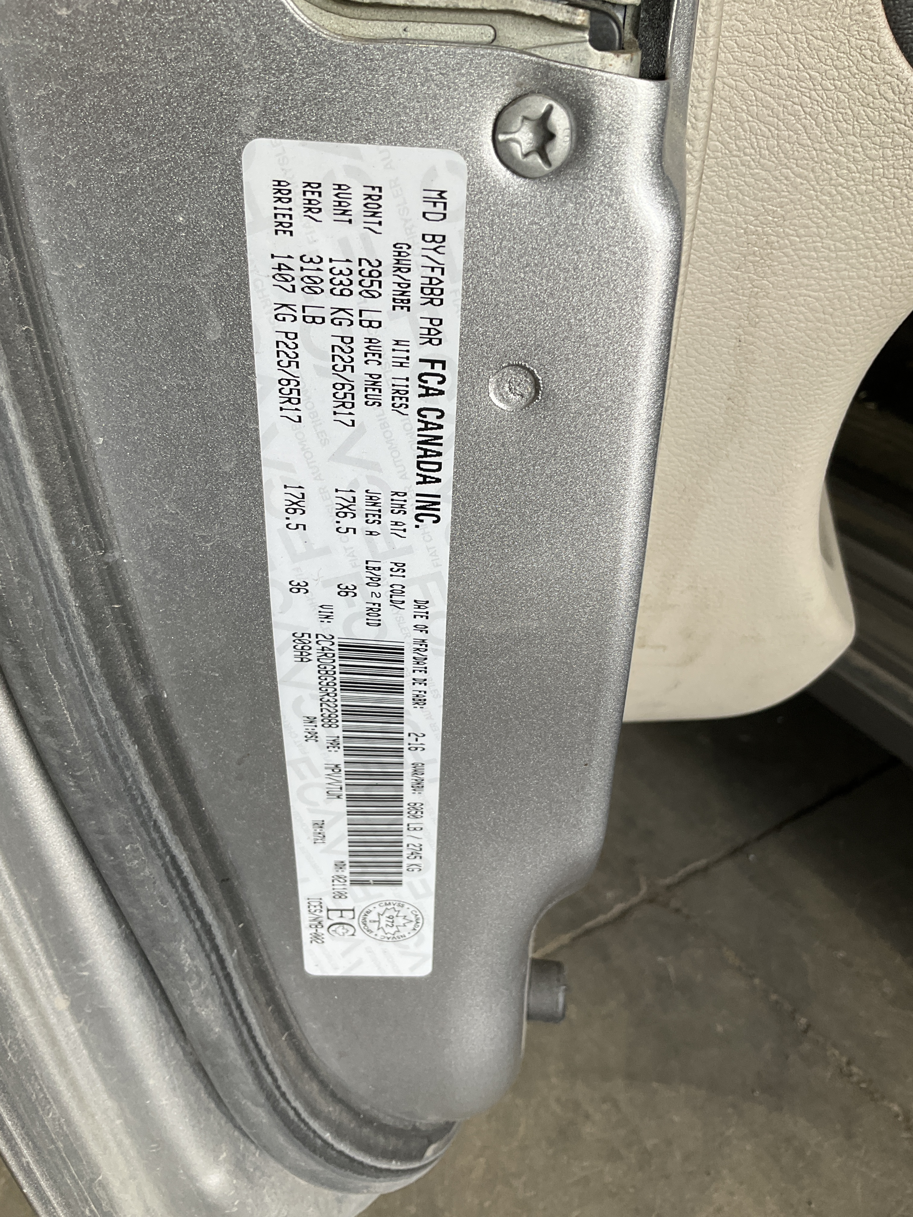 DODGE GRAND CARAVAN 2016 - 9