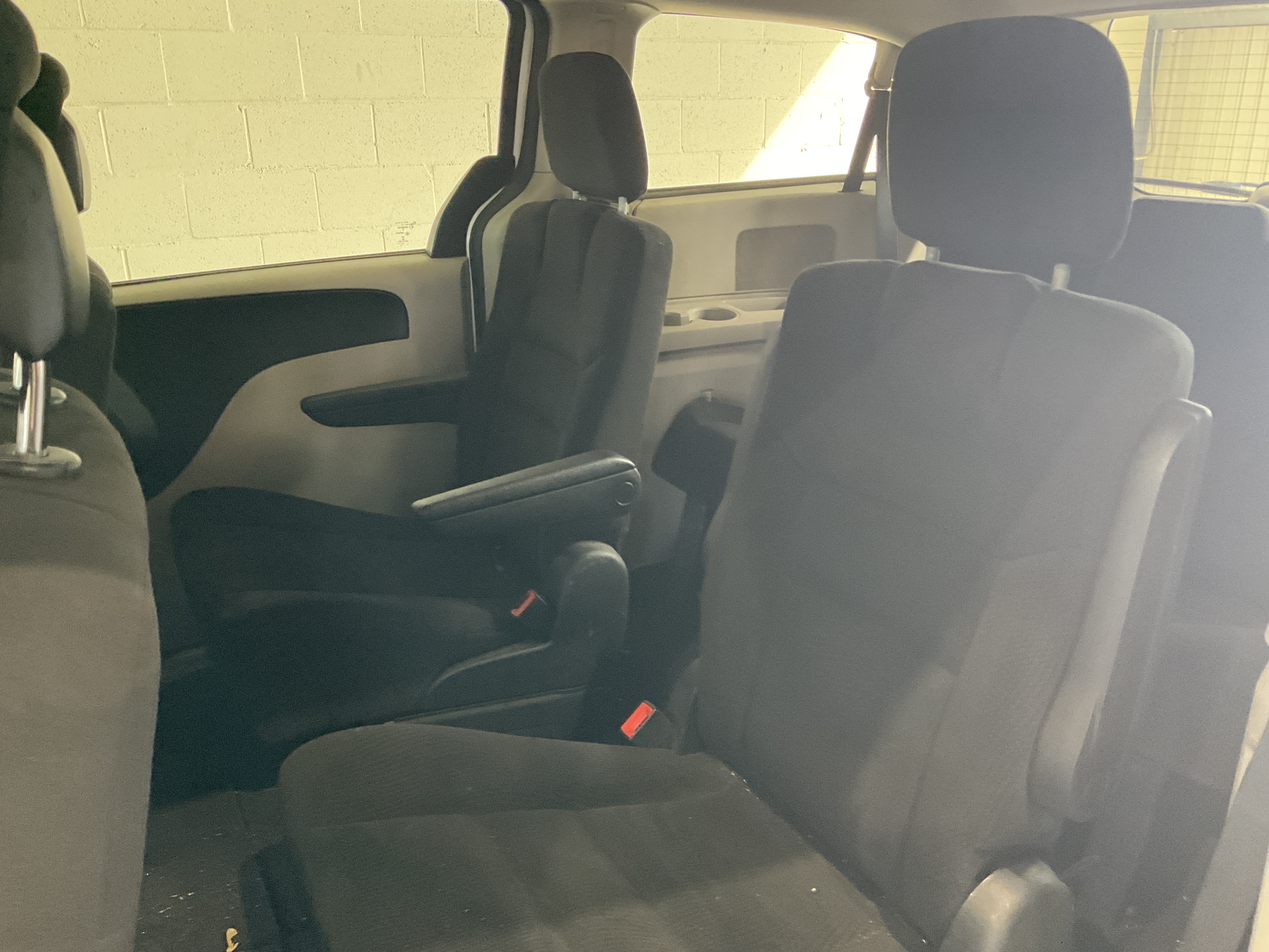 DODGE GRAND CARAVAN 2015 - 8