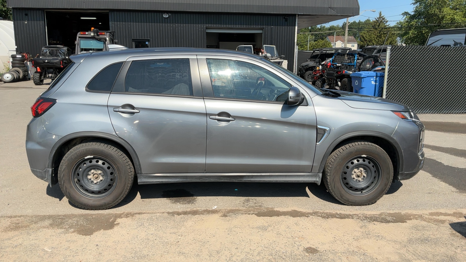 2025 Mitsubishi RVR