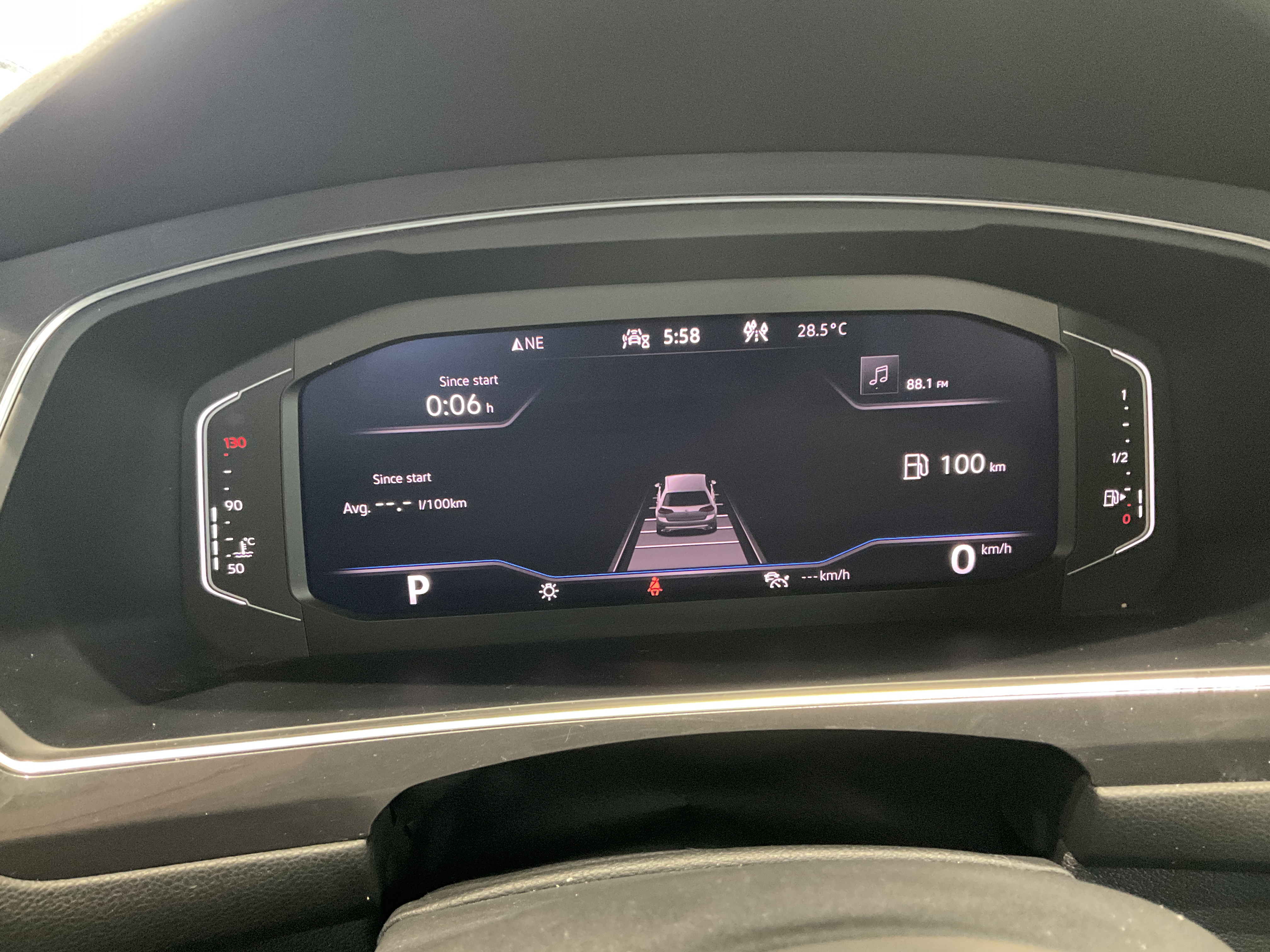 VOLKSWAGEN TIGUAN 2021 - 11