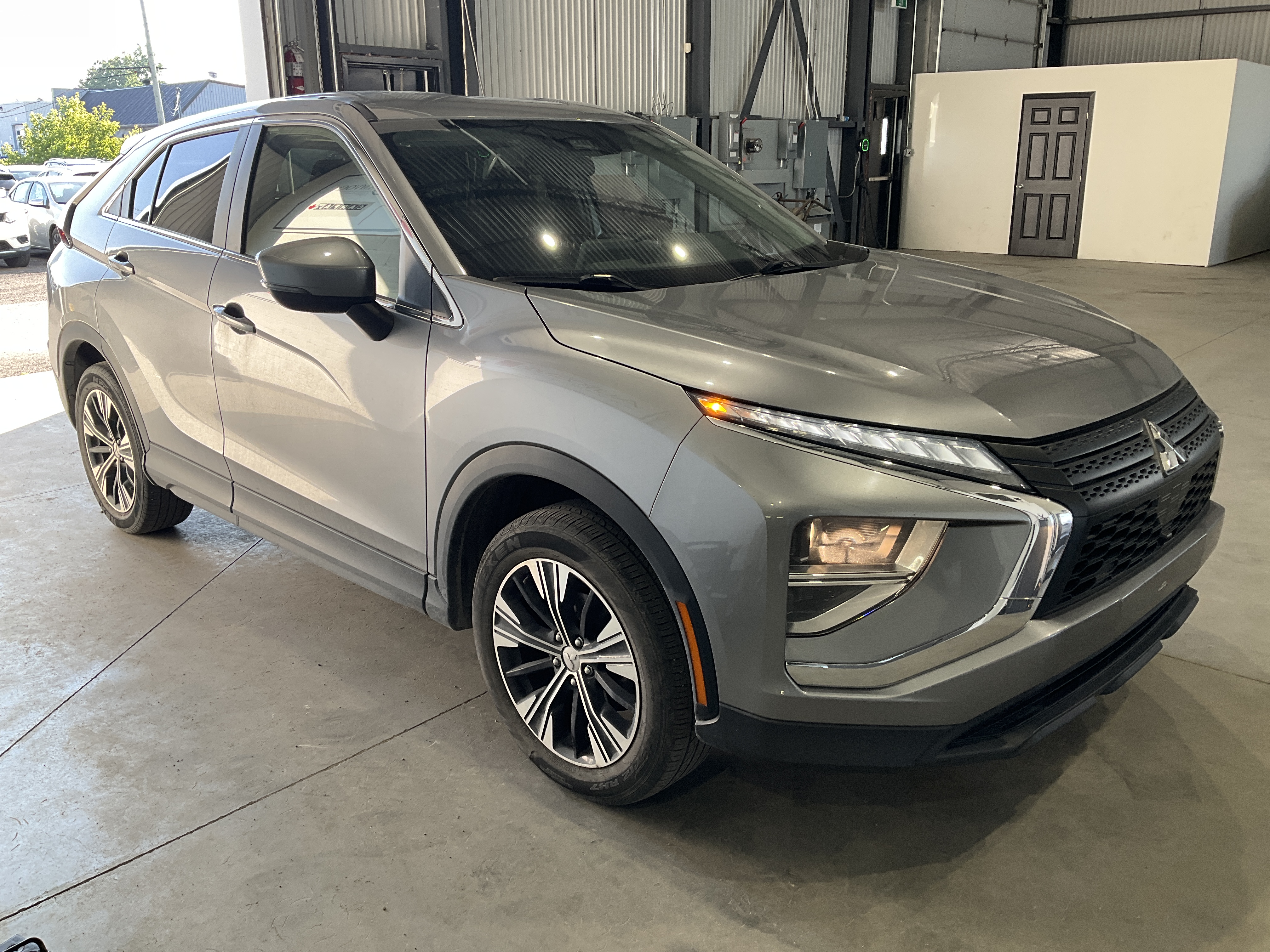 2022 Mitsubishi Eclipse Cross ES