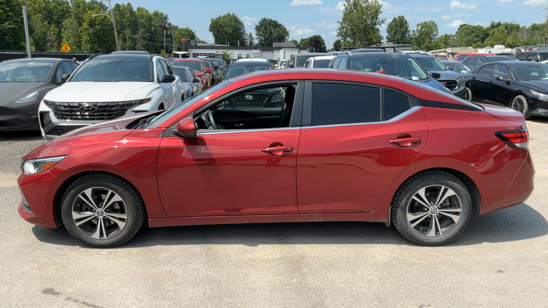 2023 Nissan Sentra SV