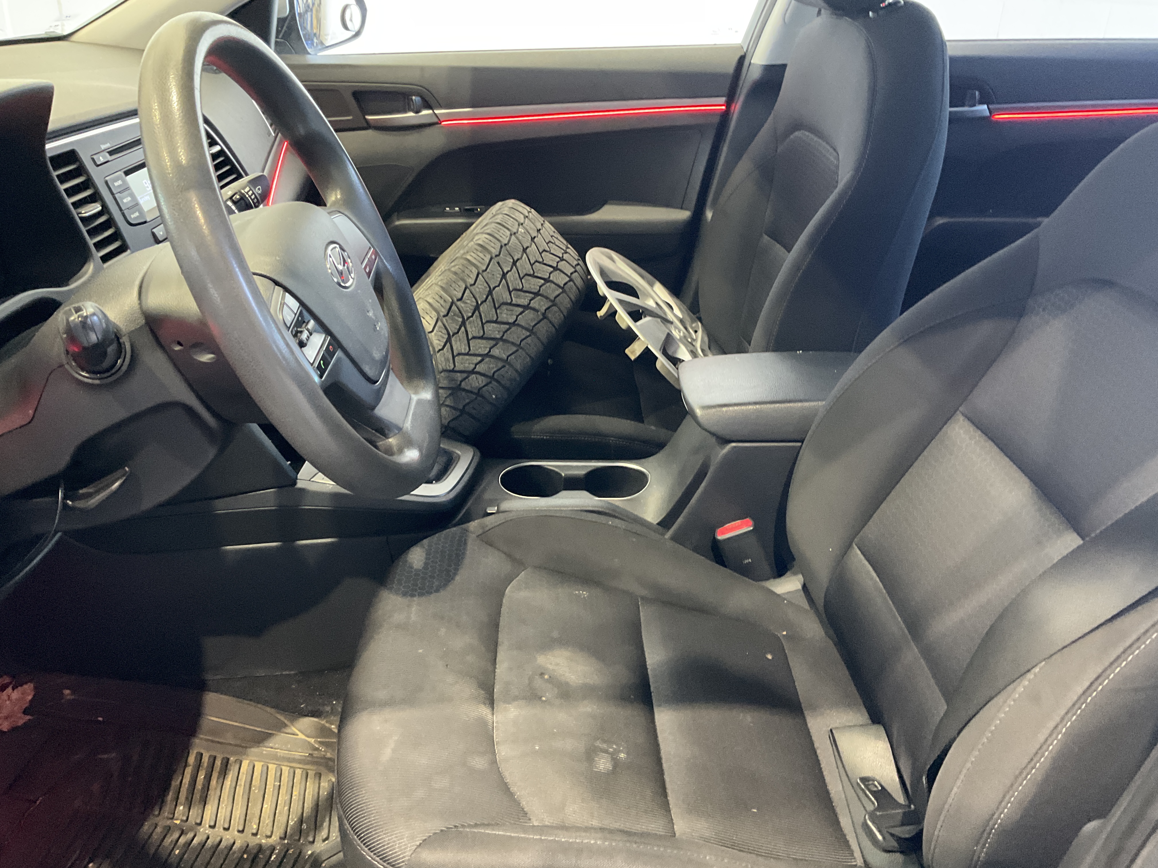 2017 Hyundai Elantra LE