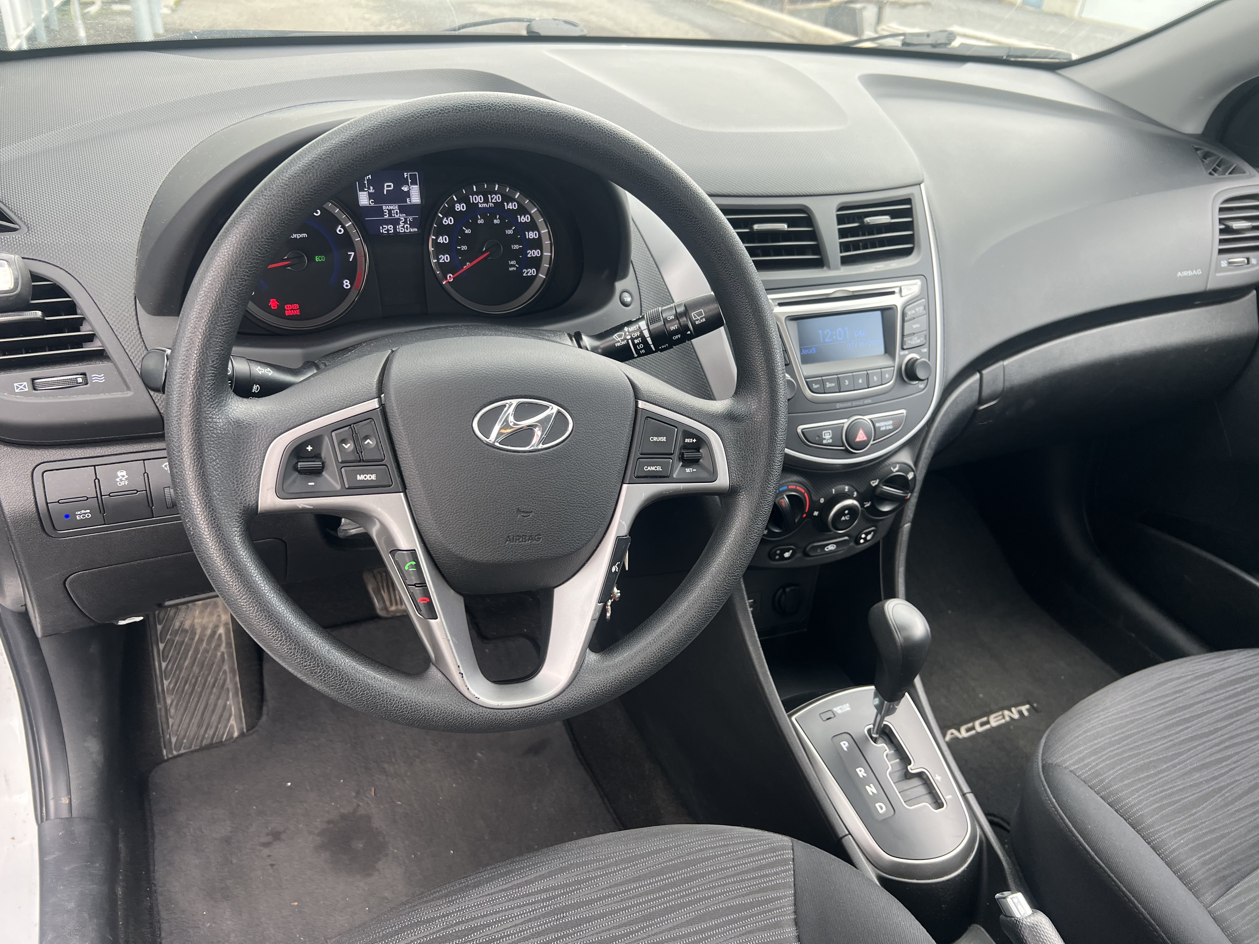2016 Hyundai Accent SE