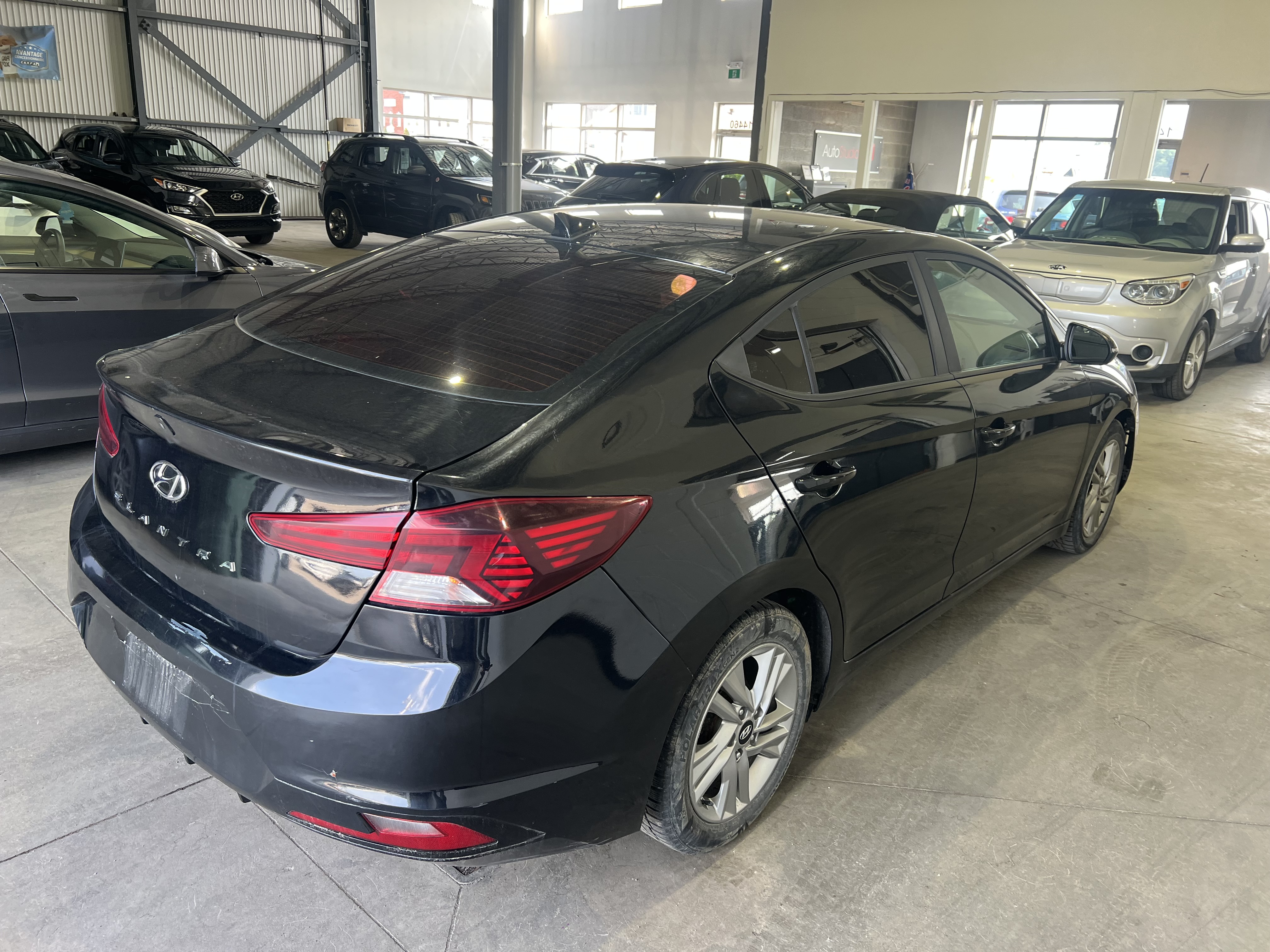 2020 Hyundai Elantra Preferred avec ensemble Soleil et sécurité