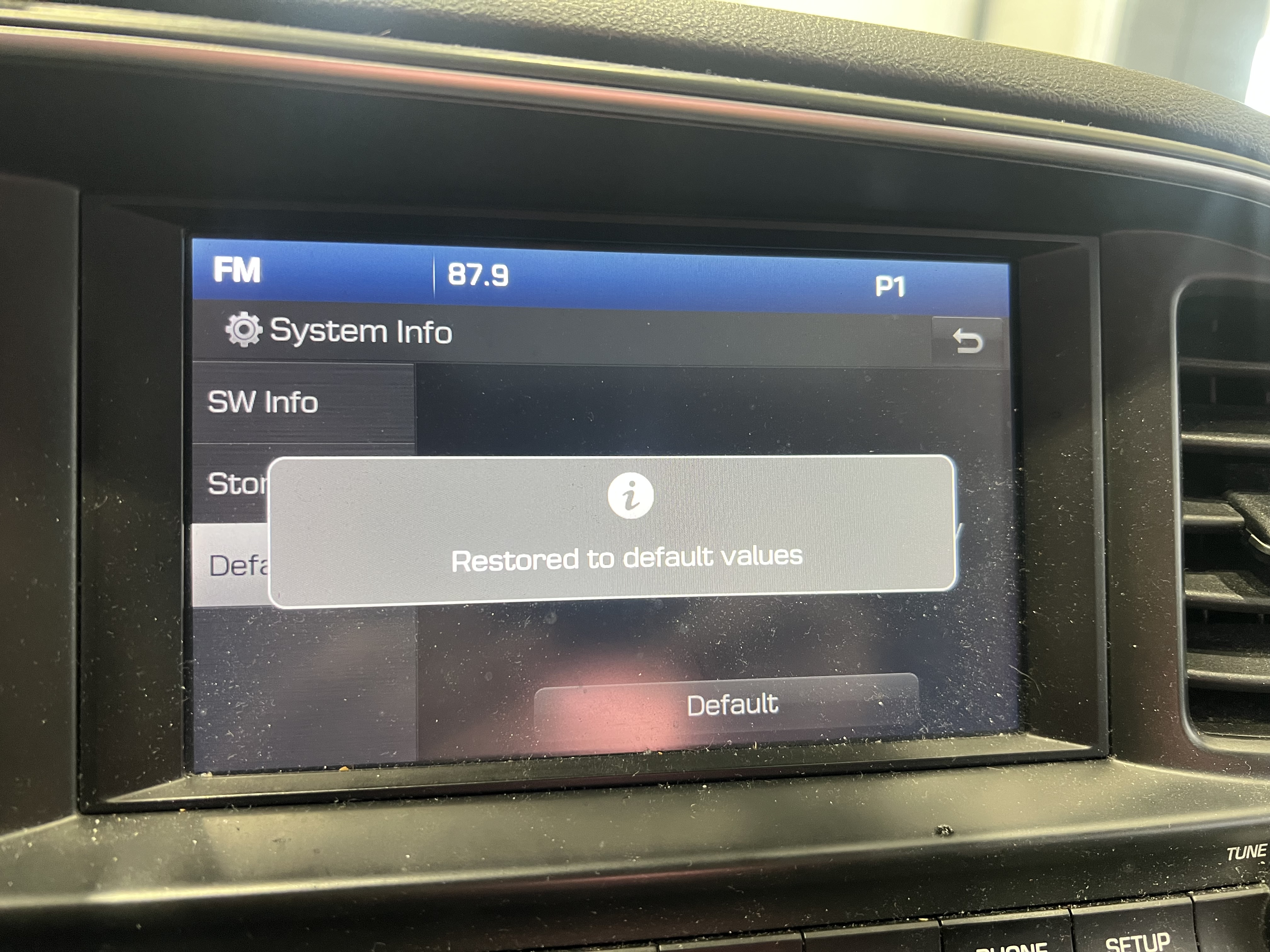 HYUNDAI ELANTRA 2020 - 11