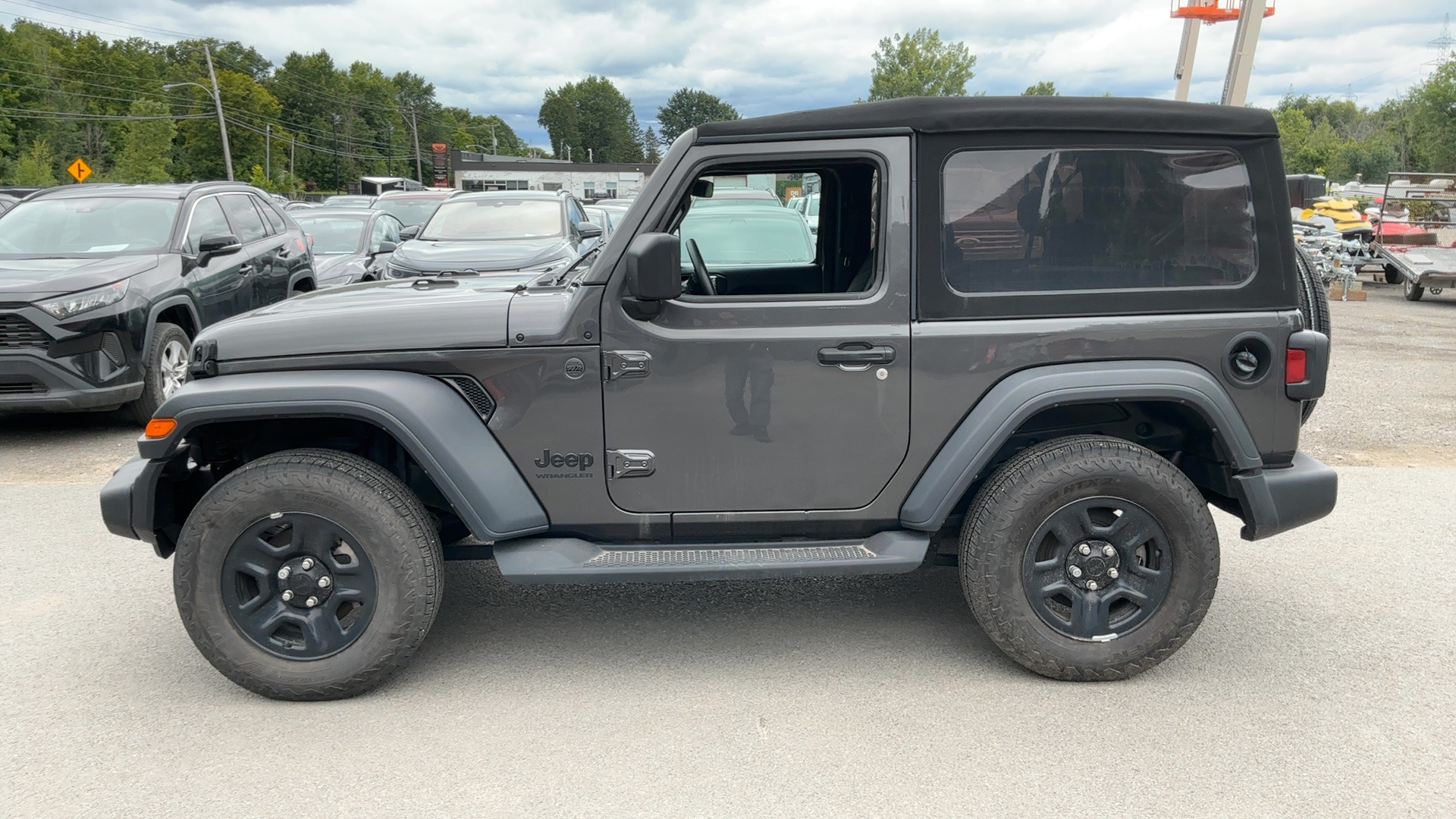 2024 Jeep Wrangler Sport
