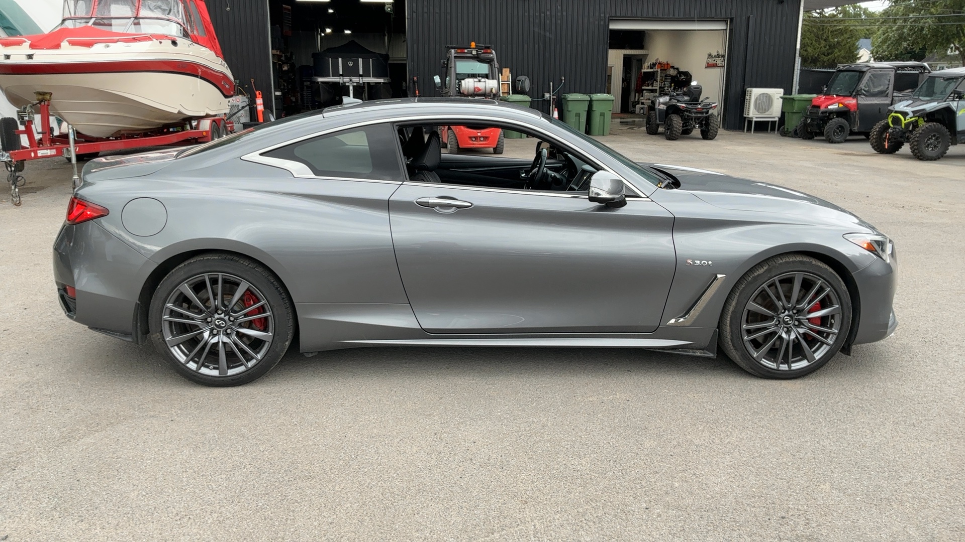 2017 INFINITI Q60 3.0t Red Sport 400