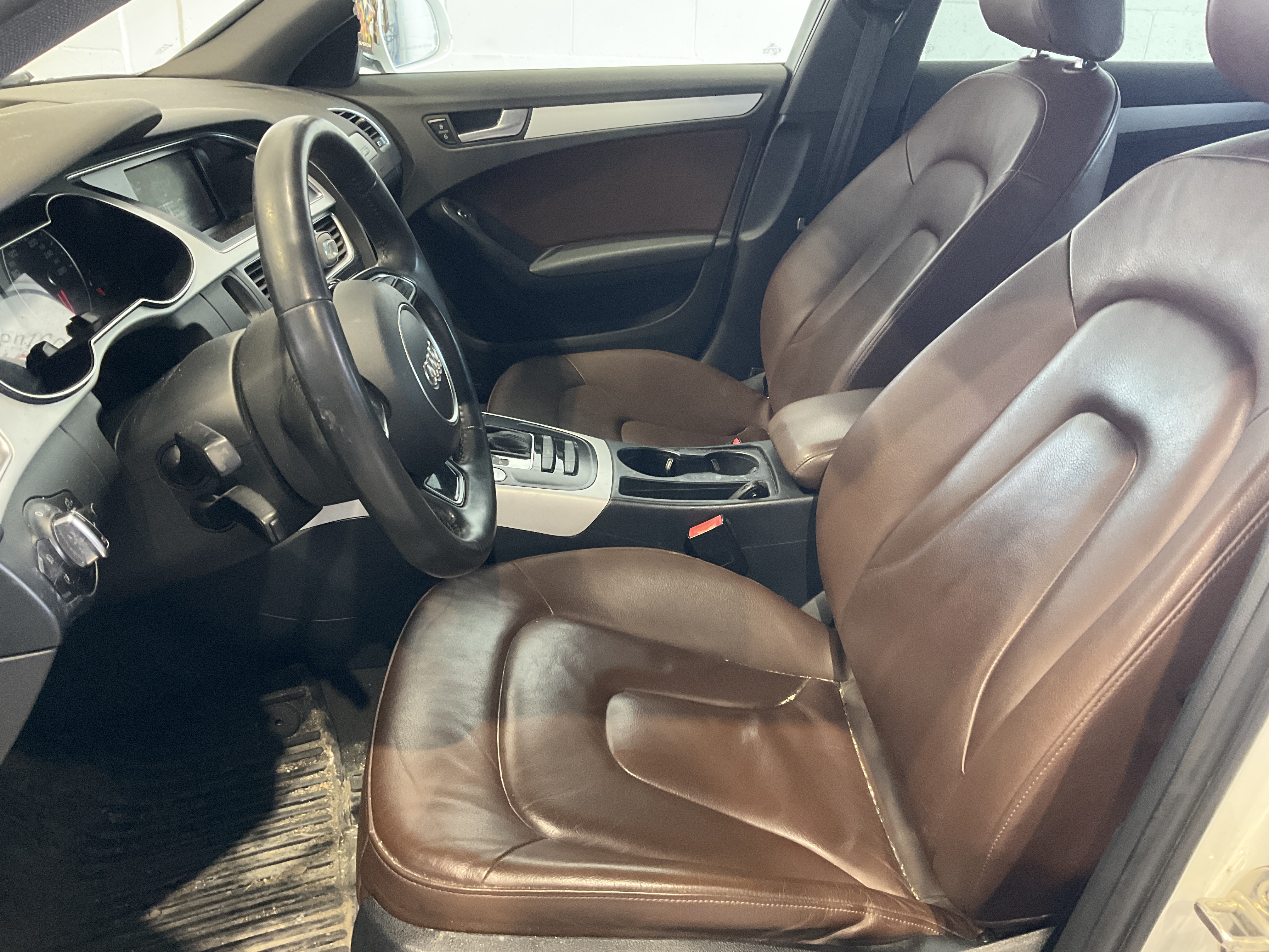 AUDI A4 2016 - 6