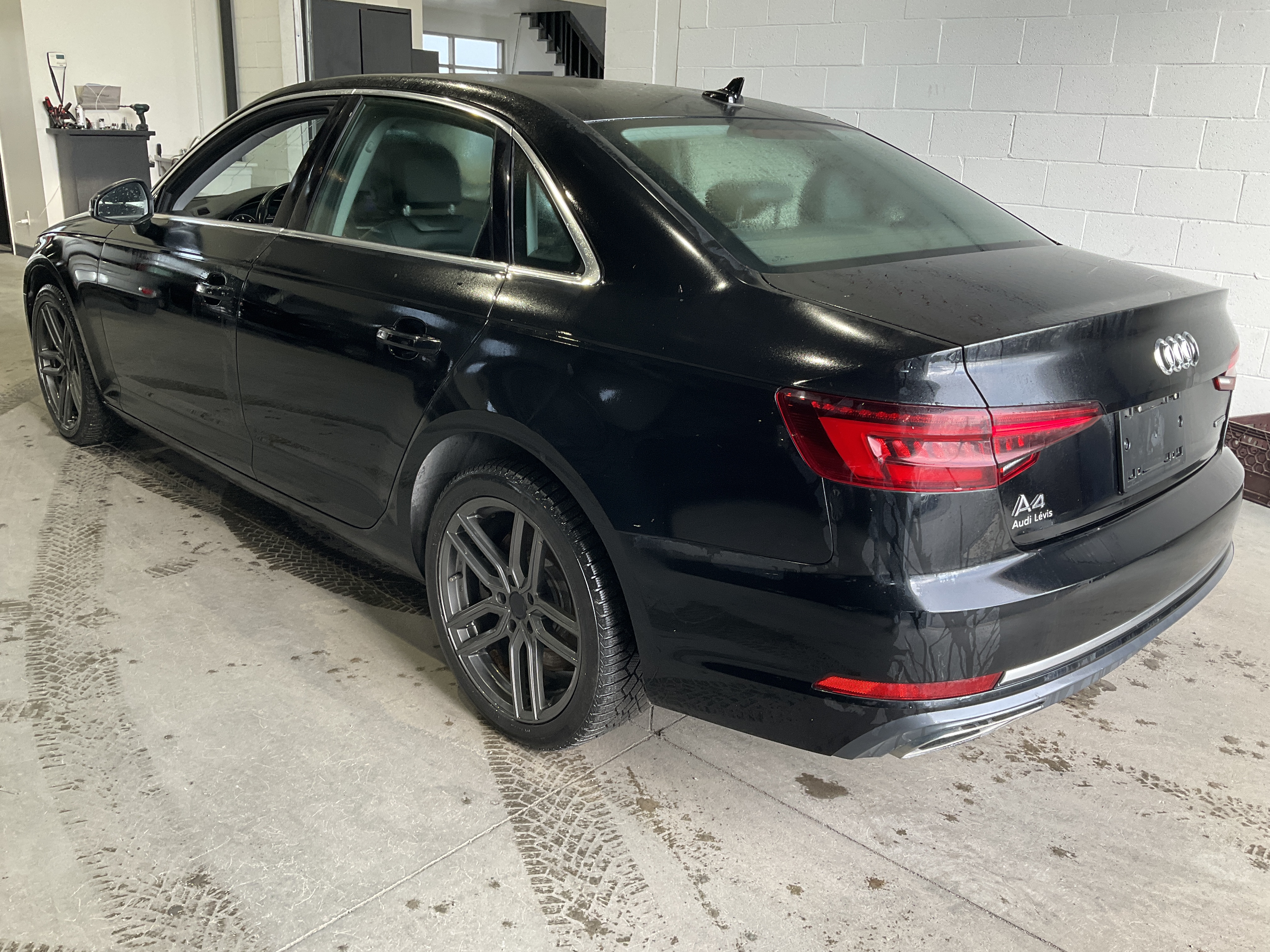 AUDI A4 SEDAN 2019 - 3
