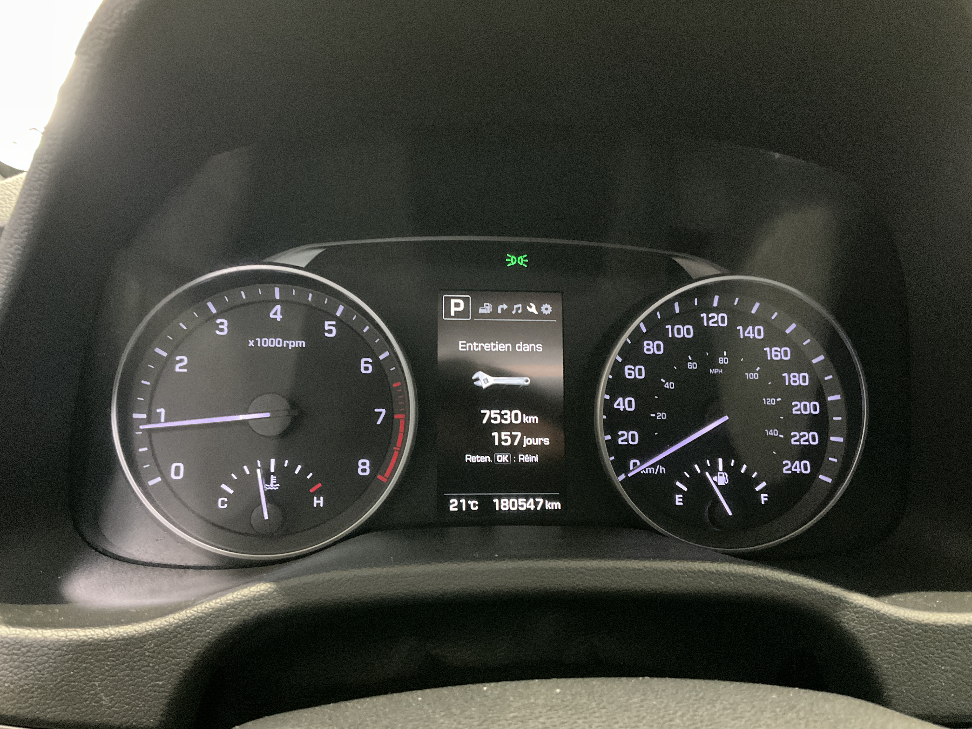HYUNDAI ELANTRA 2017 - 10