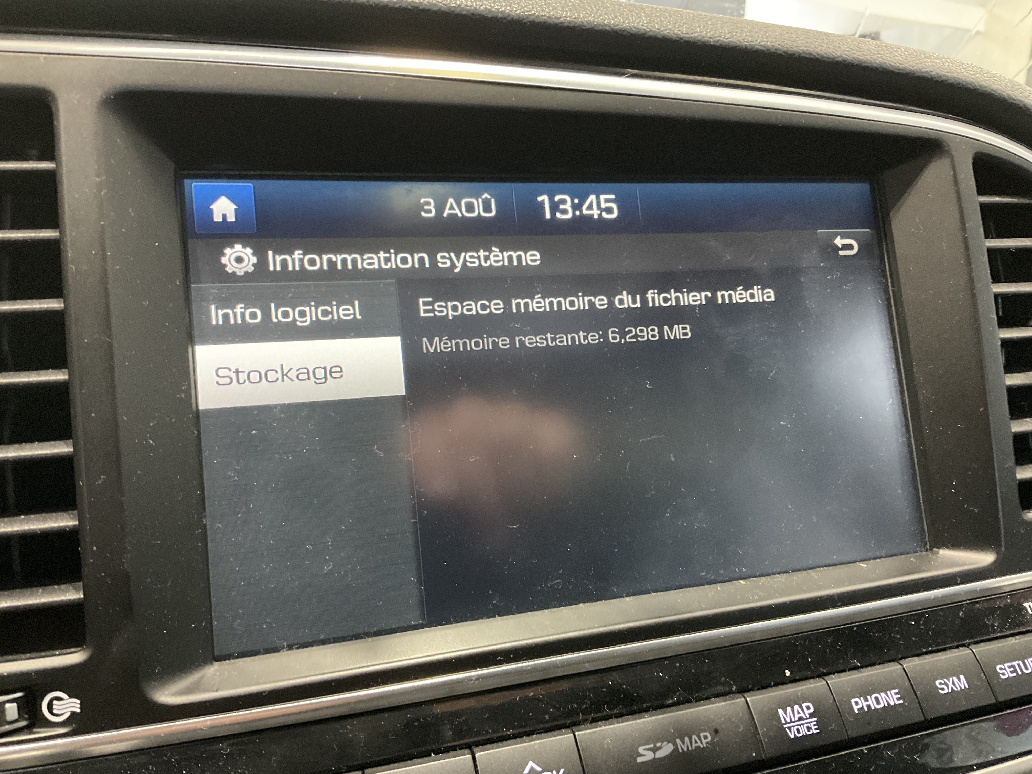 HYUNDAI ELANTRA 2017 - 12
