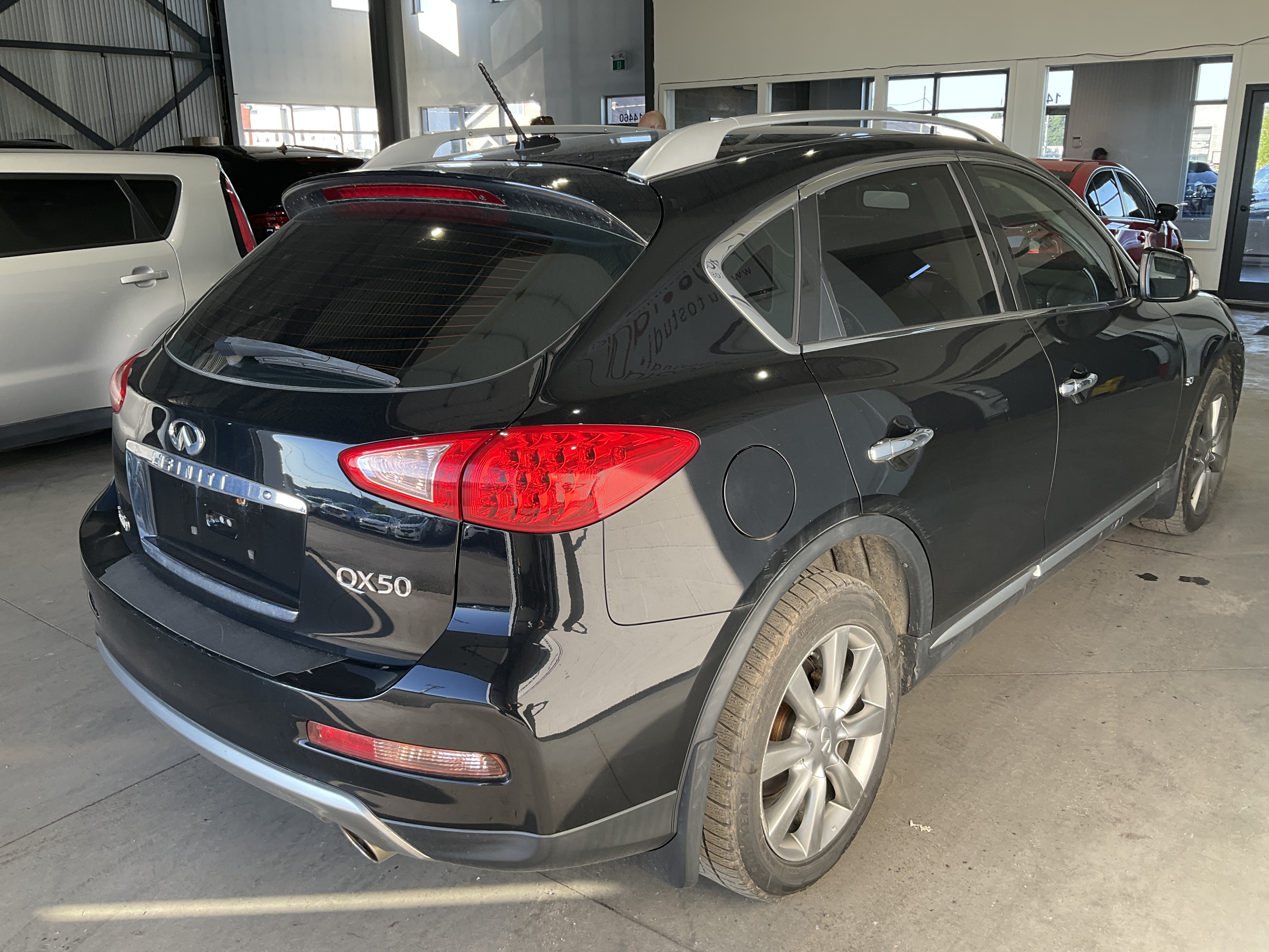 2016 INFINITI QX50