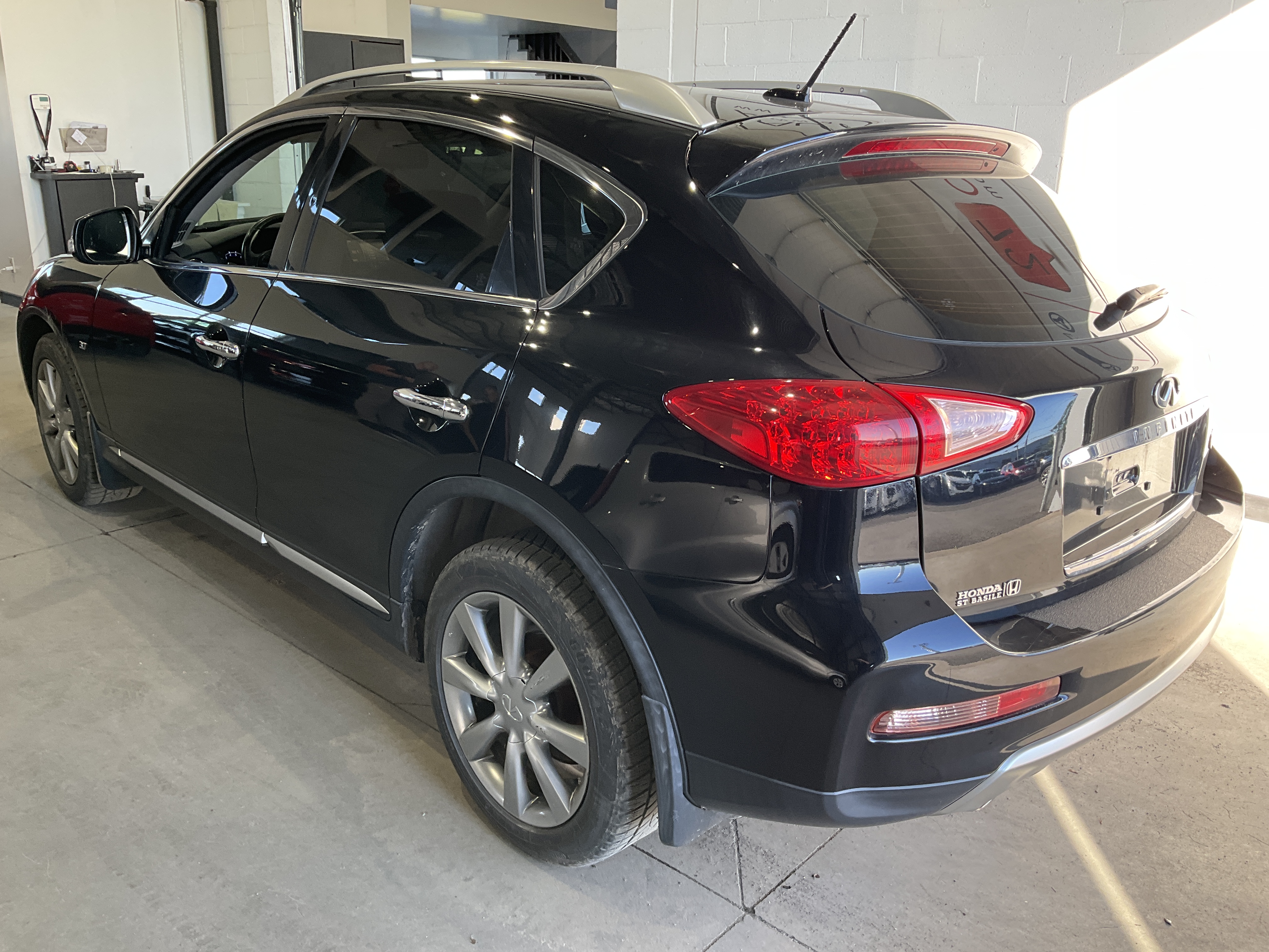 2016 INFINITI QX50