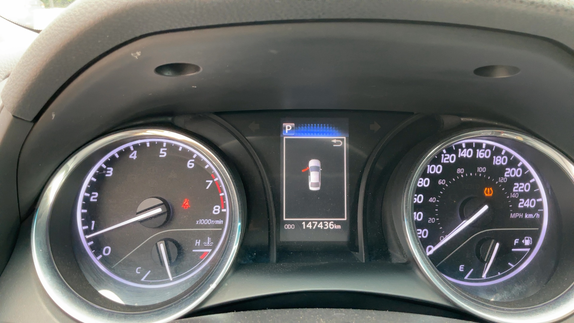 TOYOTA CAMRY 2019 - 8