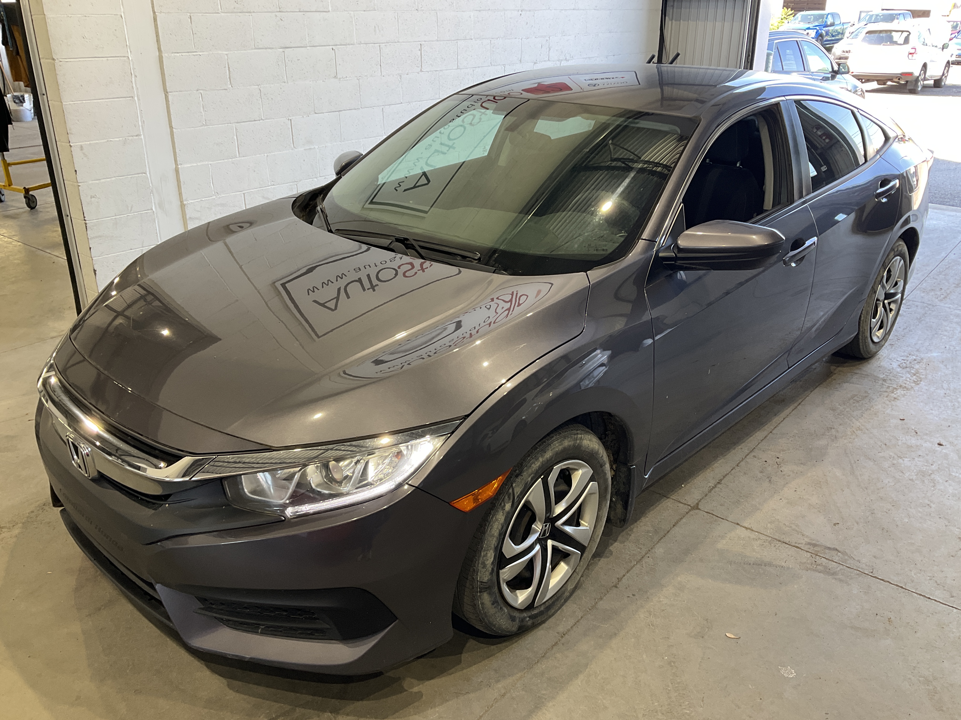 HONDA CIVIC SEDAN 2018 - 4