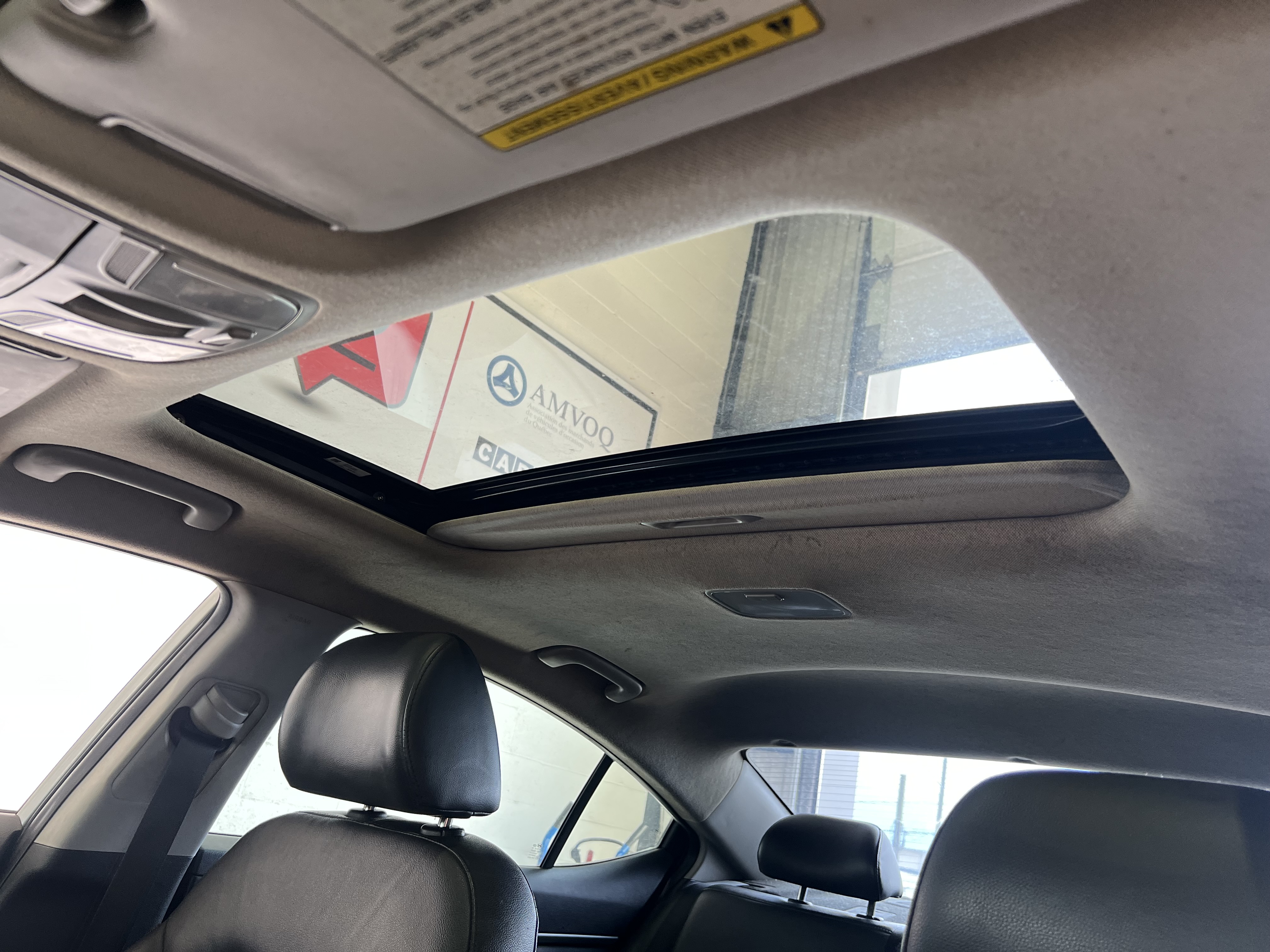 HYUNDAI ELANTRA 2017 - 8