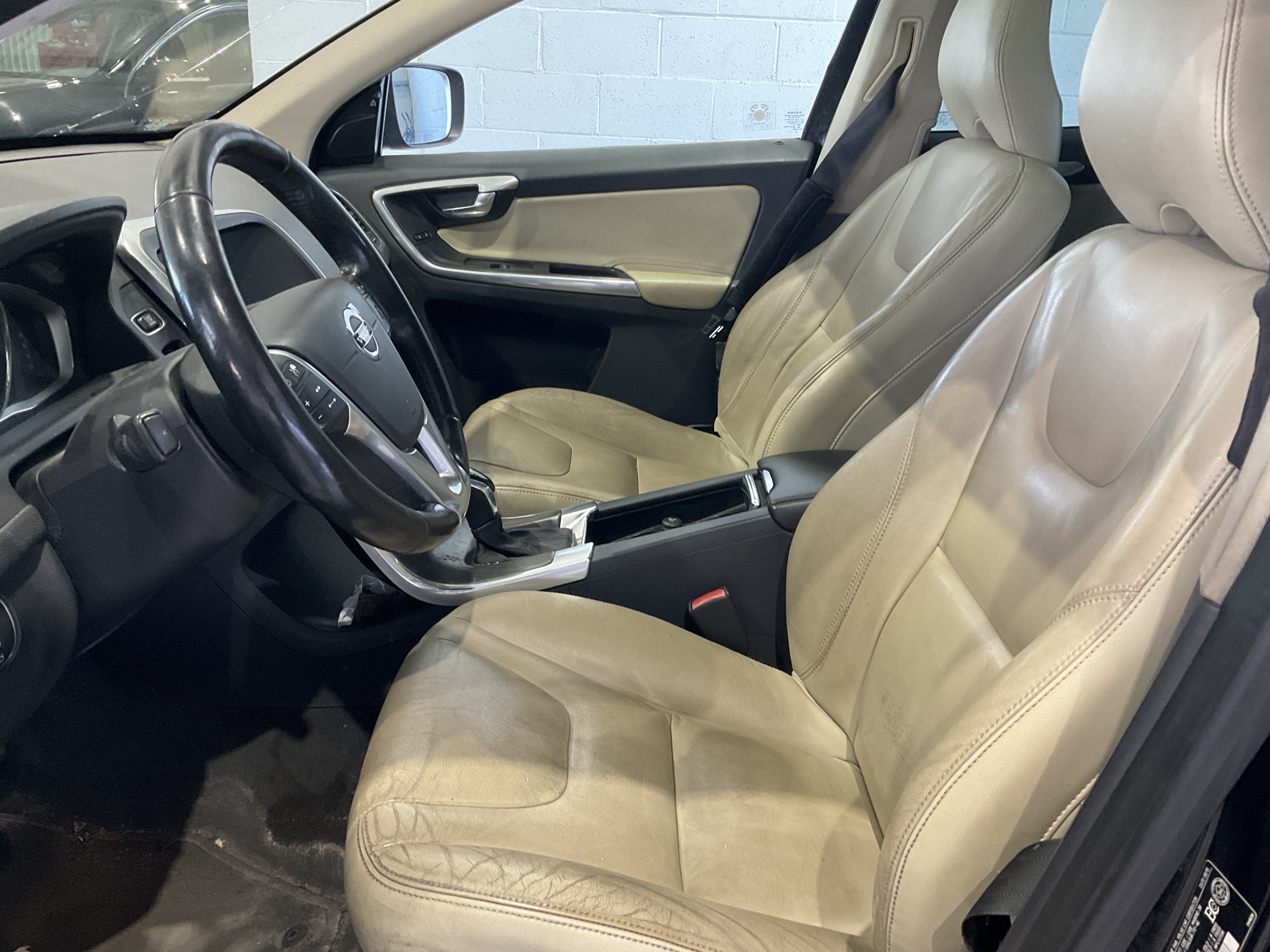 2016 Volvo XC60 T5 Premier Édition spéciale