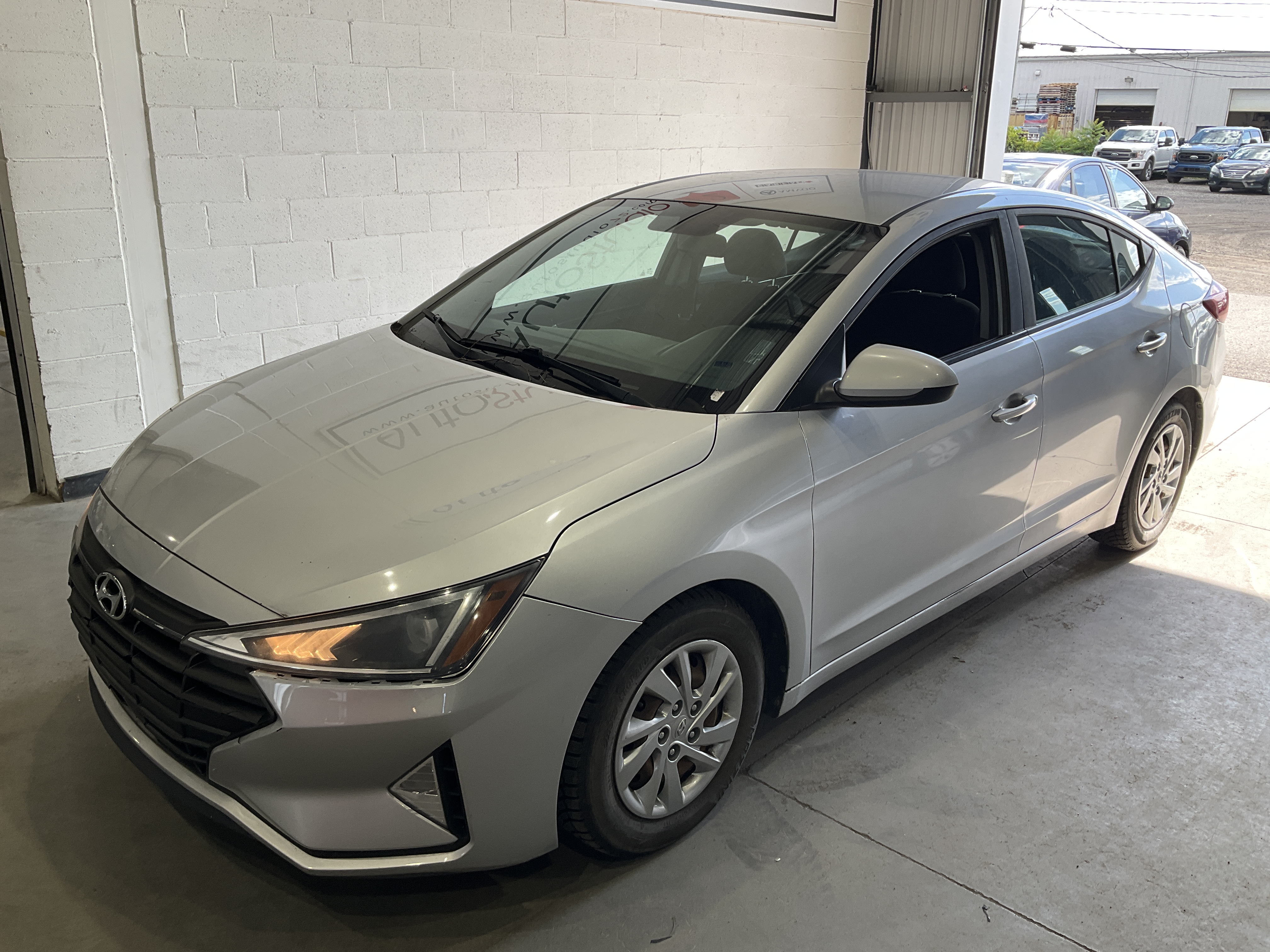 2019 Hyundai Elantra Essential
